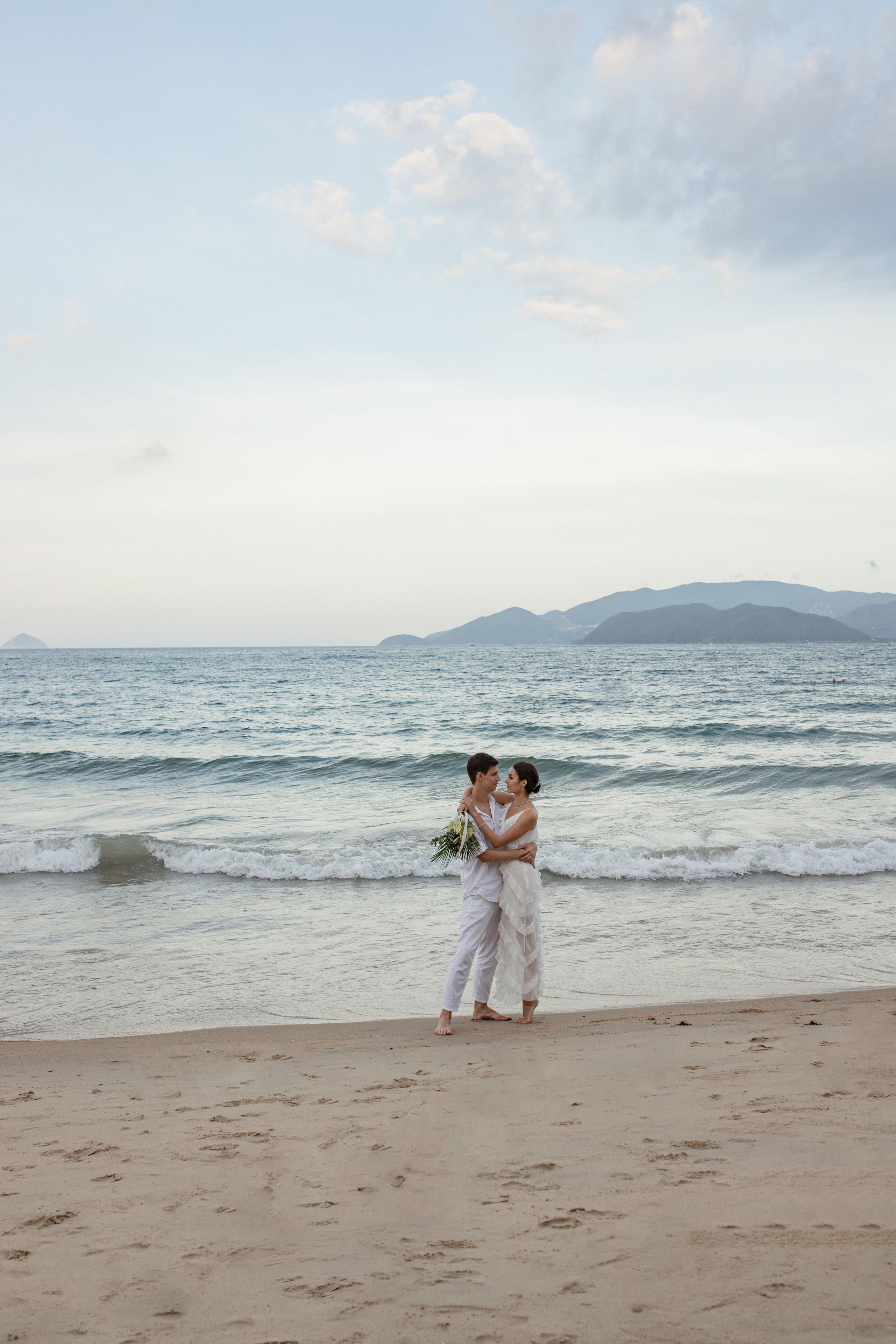 Владислав и Милена у моря. Главная