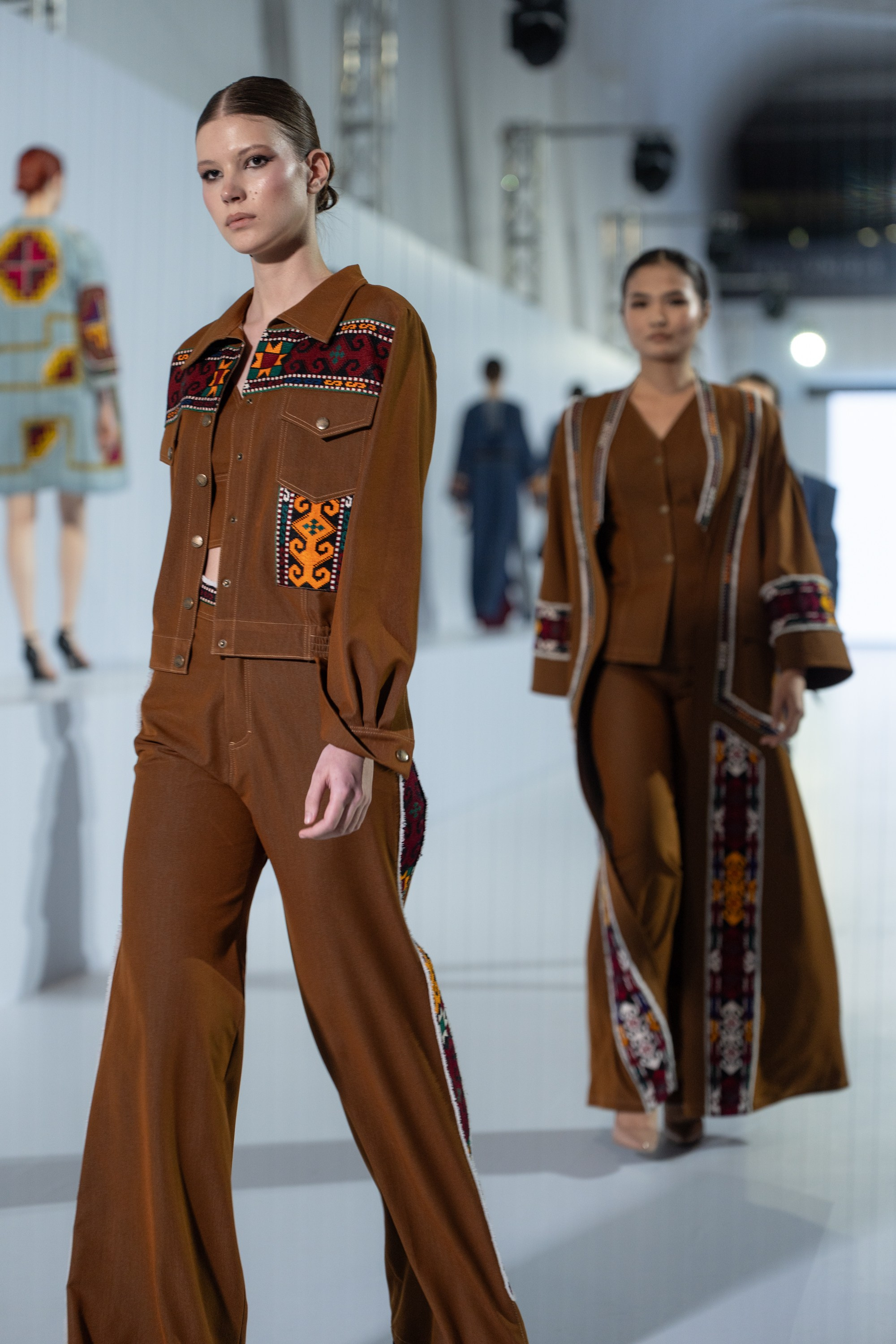 Umed Kuchkaliev. Сайт Алматинского НЮ АРТ, будуар и фэшн фотографа Дениса Карпенко