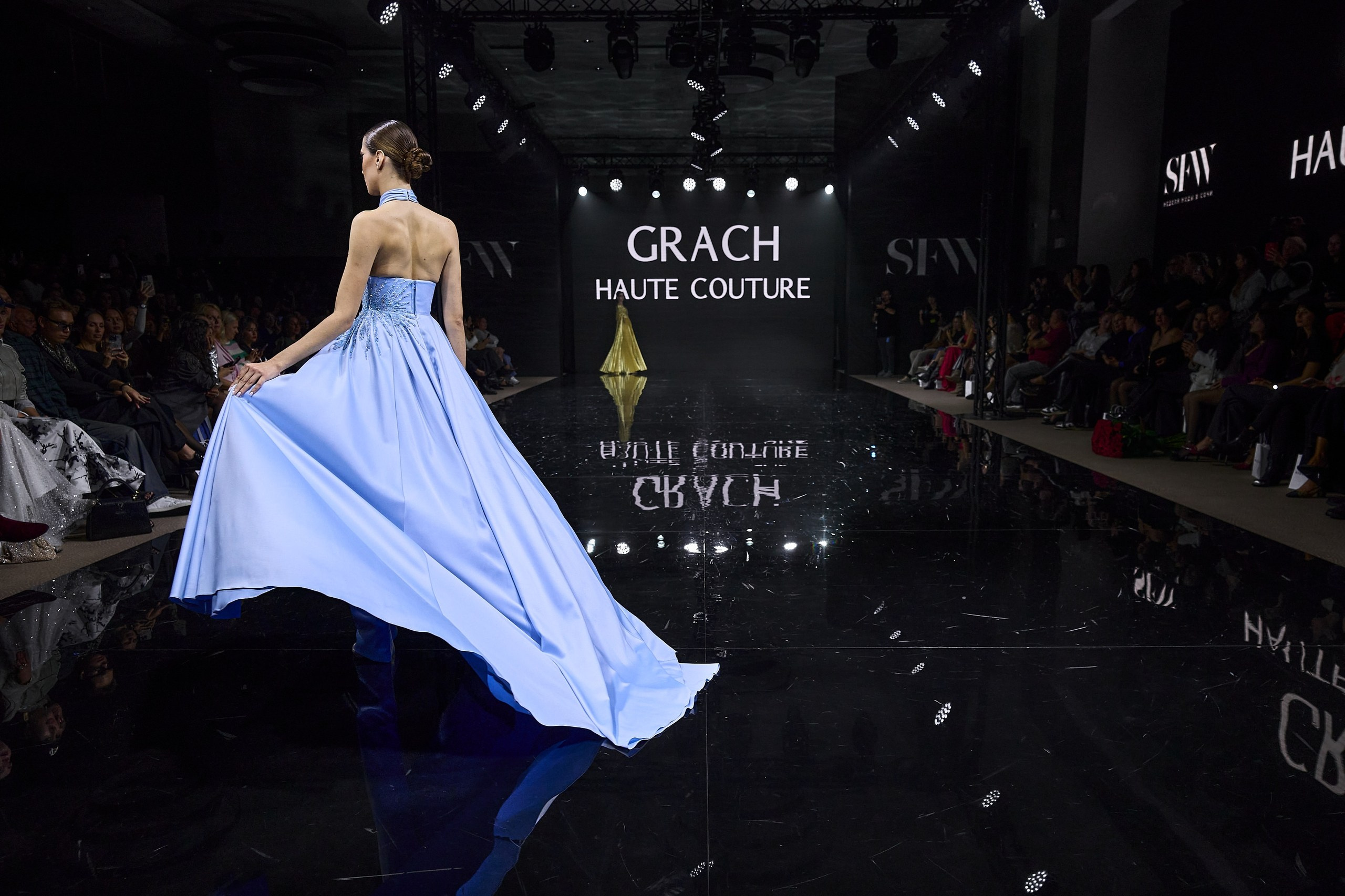 Grach Haute Couture на Sochi Fashion Week 2025, 5 ноября 2025. Дима Бабушкин. Фотограф. Подиум. Репортаж. Творчество. Дорого