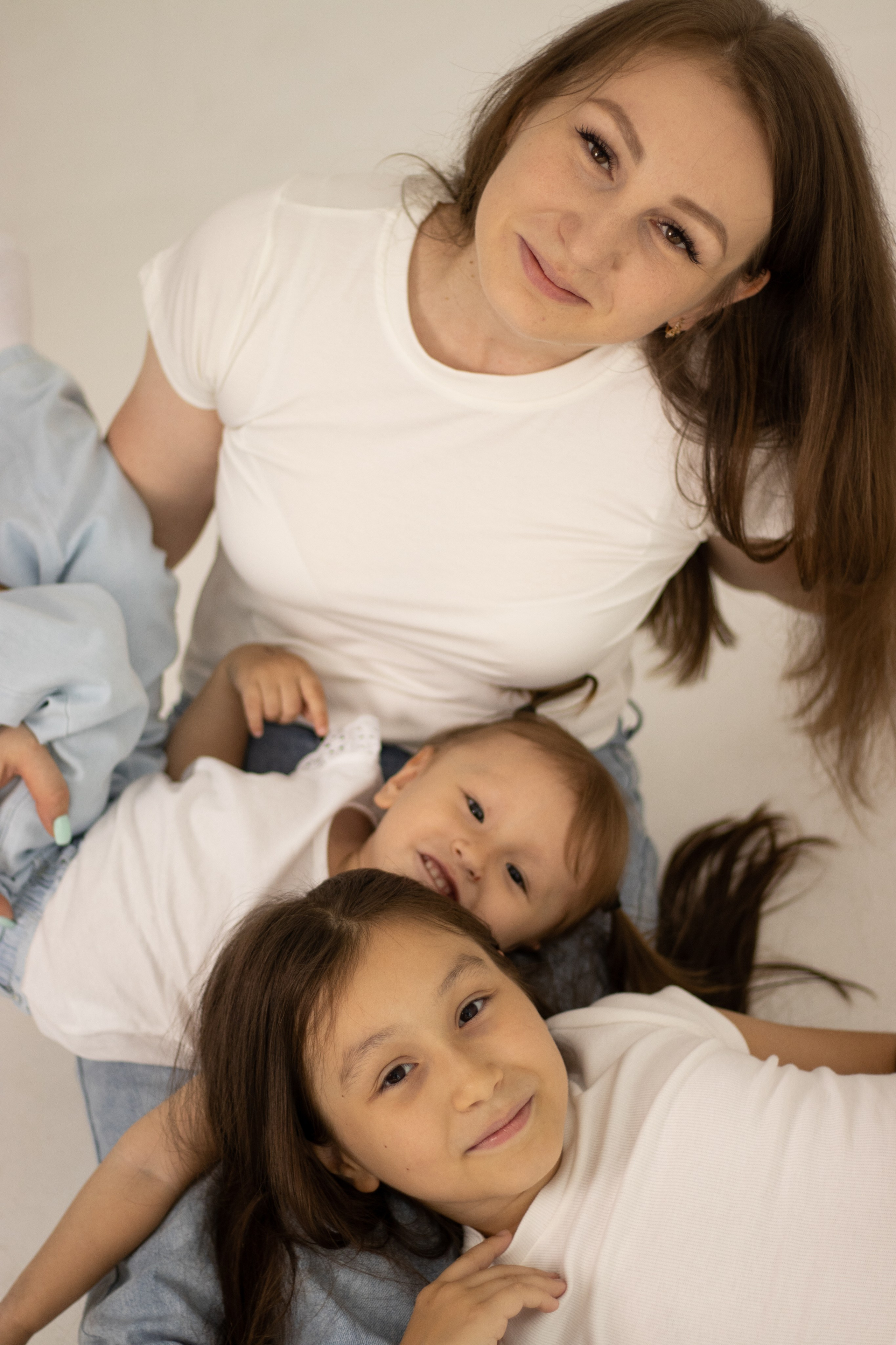 Студийная фотосессия. Фотограф в Астане, индивидуальная, семейная, домашняя фотосессия