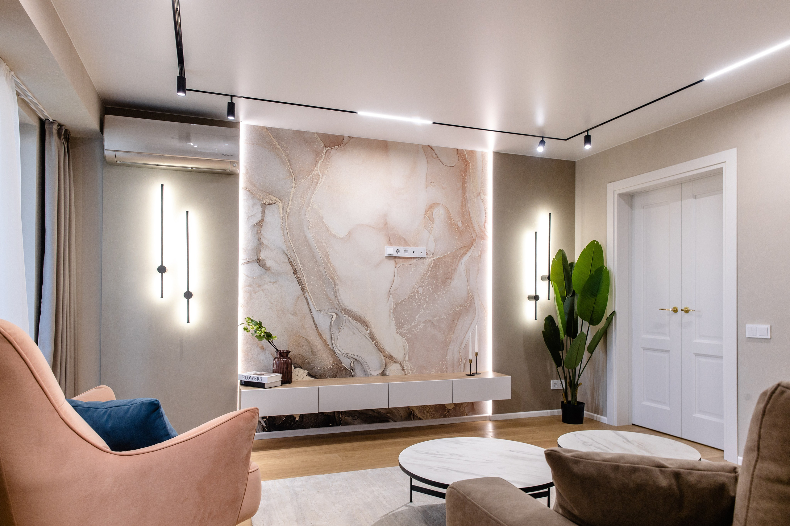 ИНТЕРЬЕРНАЯ СЪЁМКА. Аня Нагайцева фотограф в Томске, семьи, портреты, контент