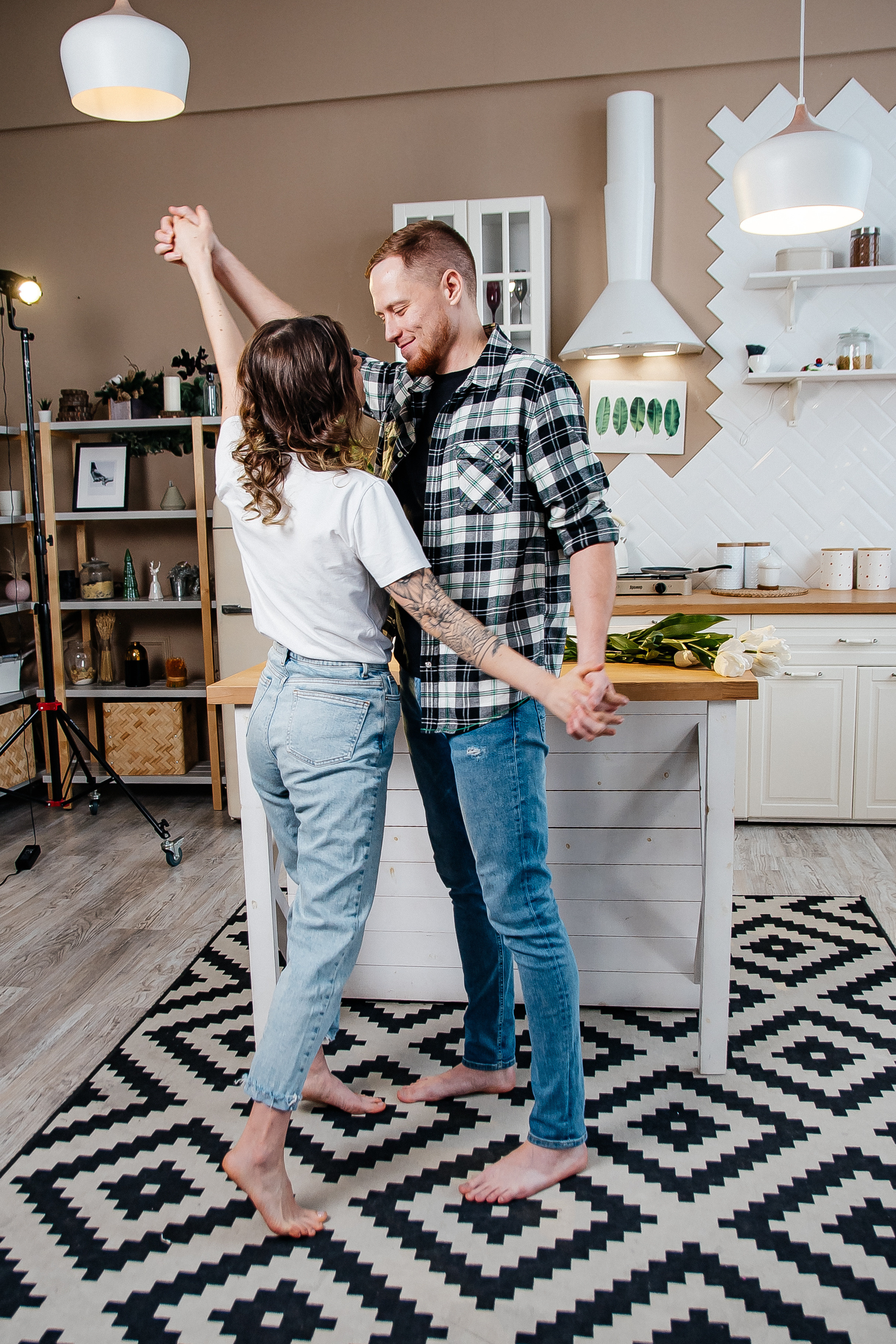 Love story фотосессия на кухне — София и Иван