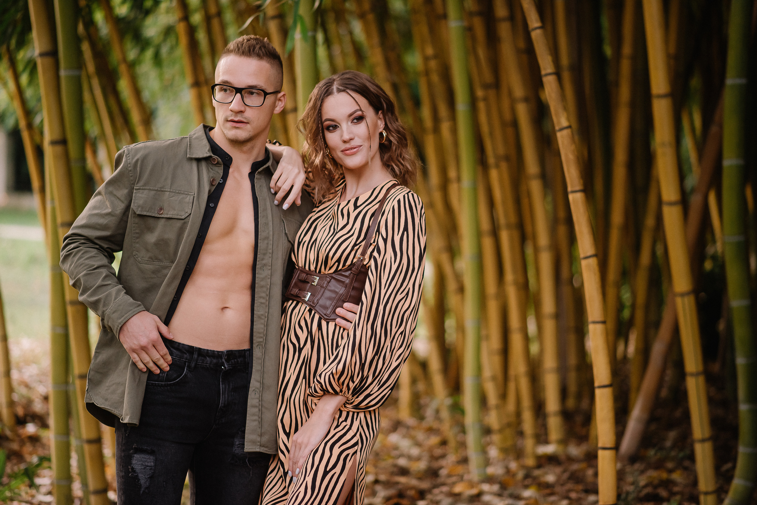 Love story фотосессия в бамбуке — Виолетта и Михаил