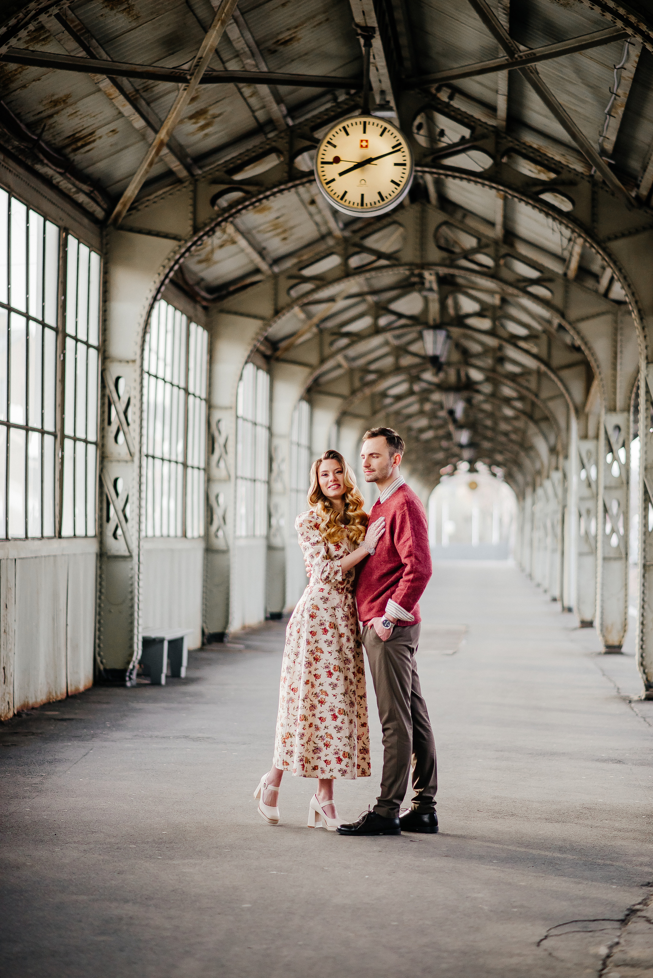 Фотосессия на Витебском вокзале — Love story Анастасия и Максим