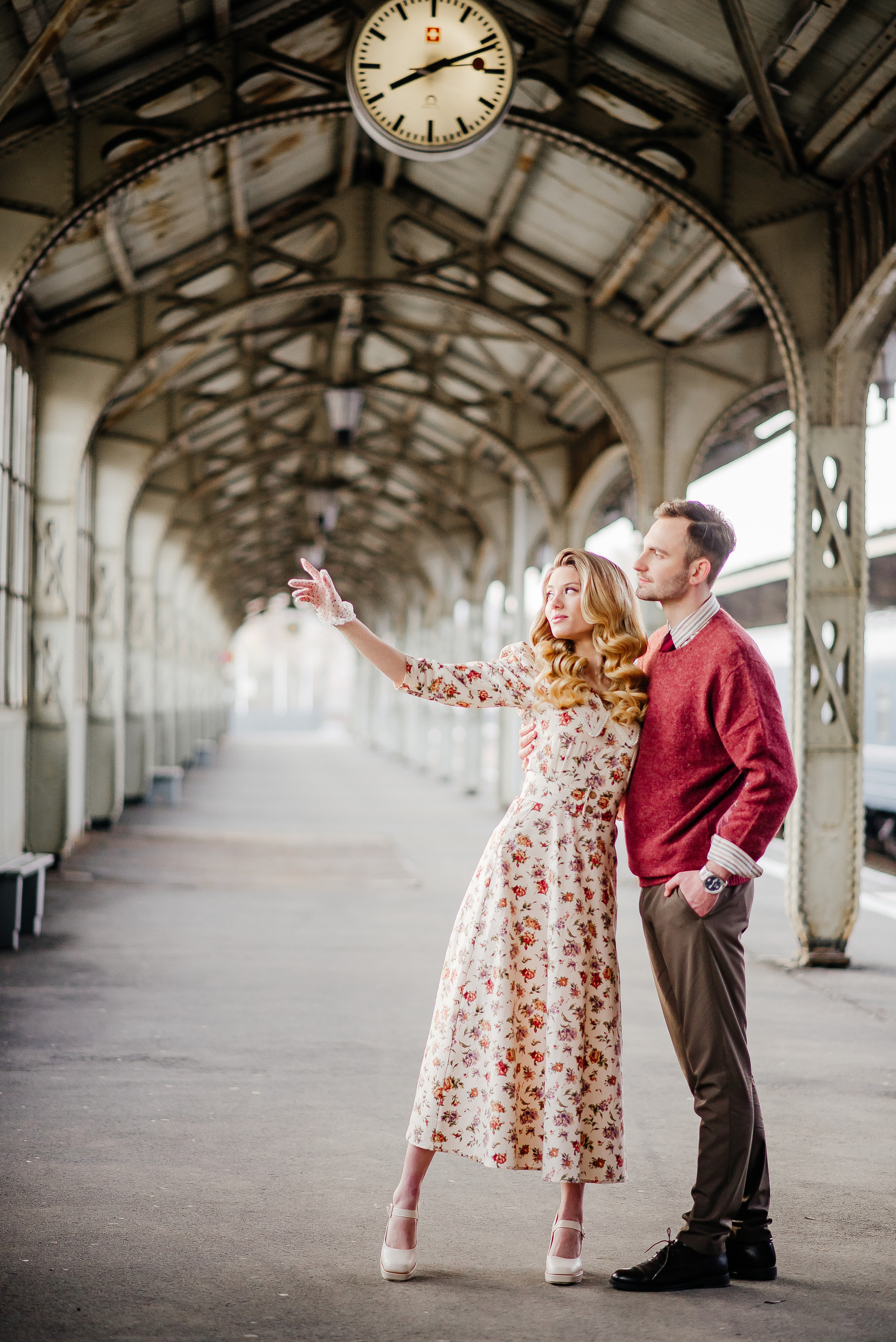 Фотосессия на Витебском вокзале — Love story Анастасия и Максим