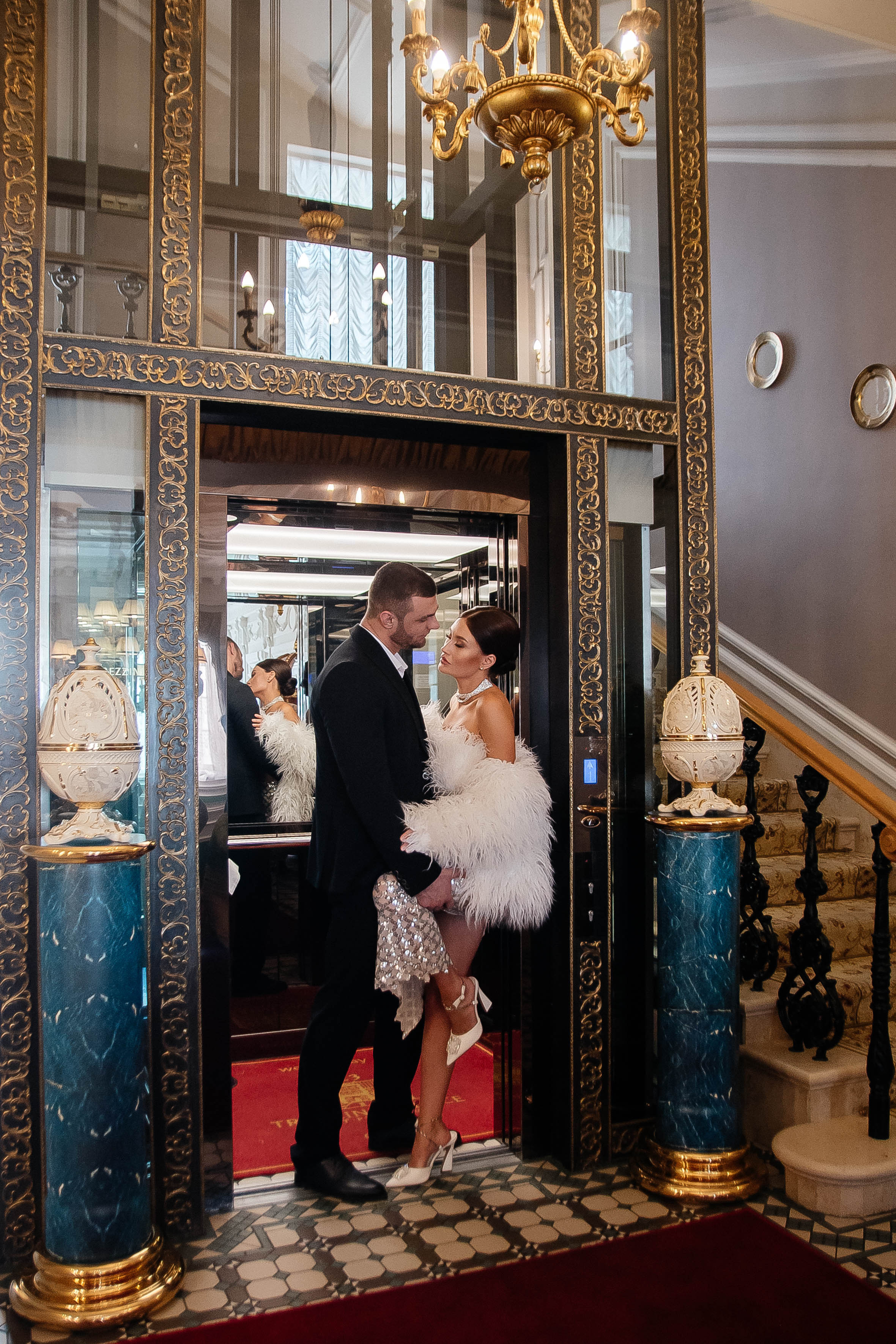 Свадебная фотосессия в отеле «Дворец Трезини», Санкт-Петербург — Дарья и Максим