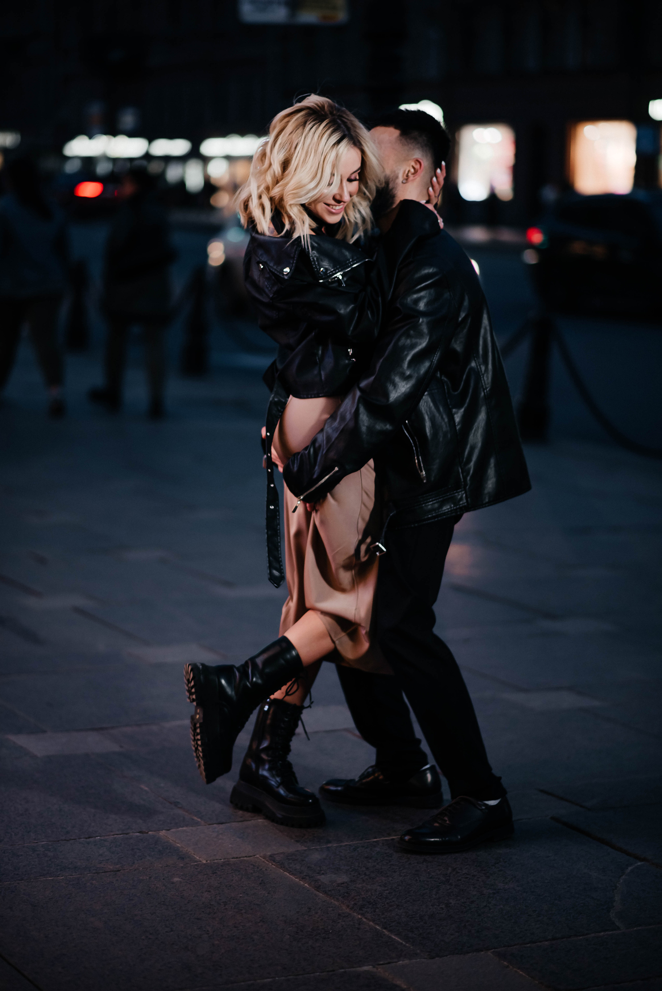 Прогулка Love story по ночному городу — фотосессия Виктория и Фрэнк