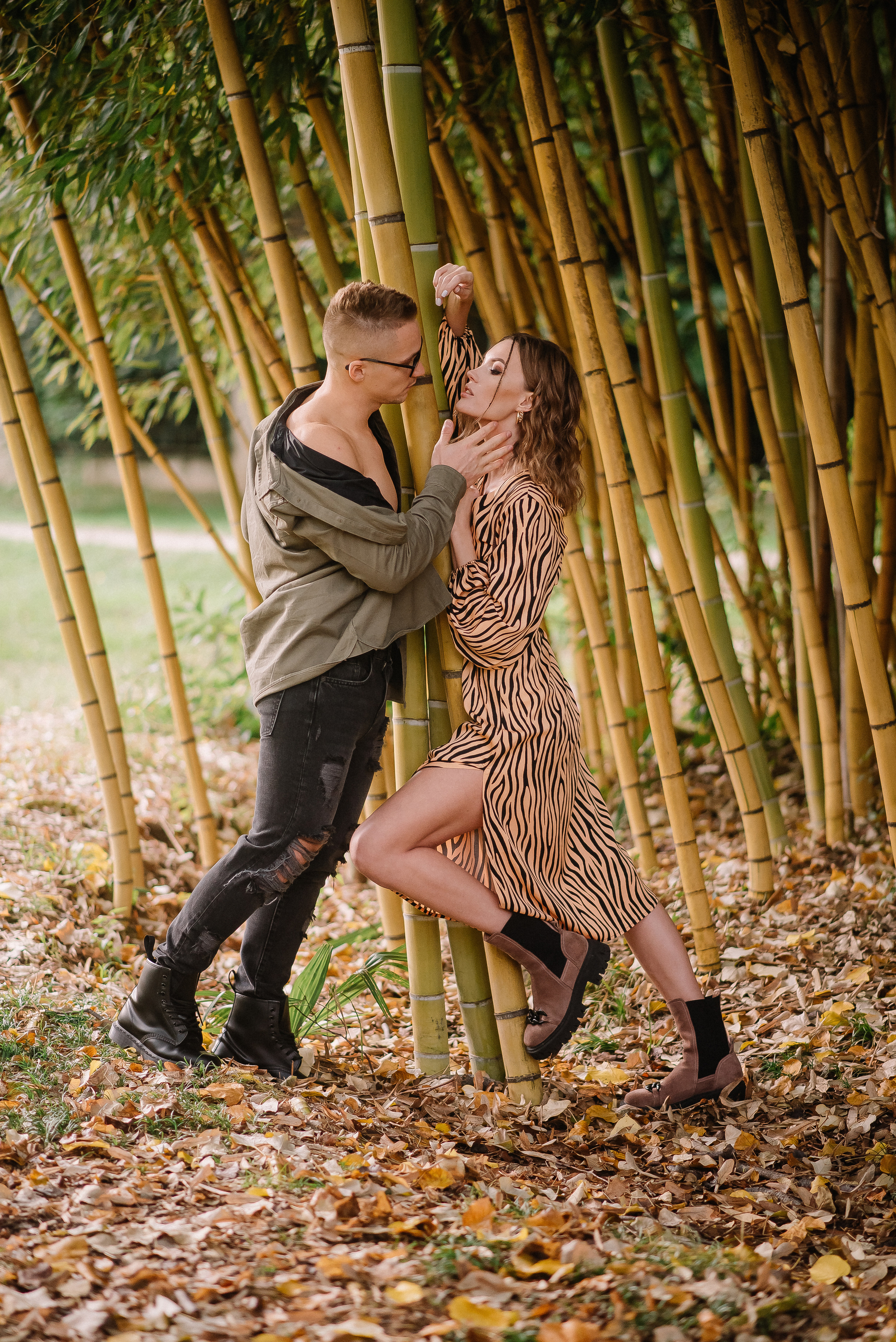 Love story фотосессия в бамбуке — Виолетта и Михаил