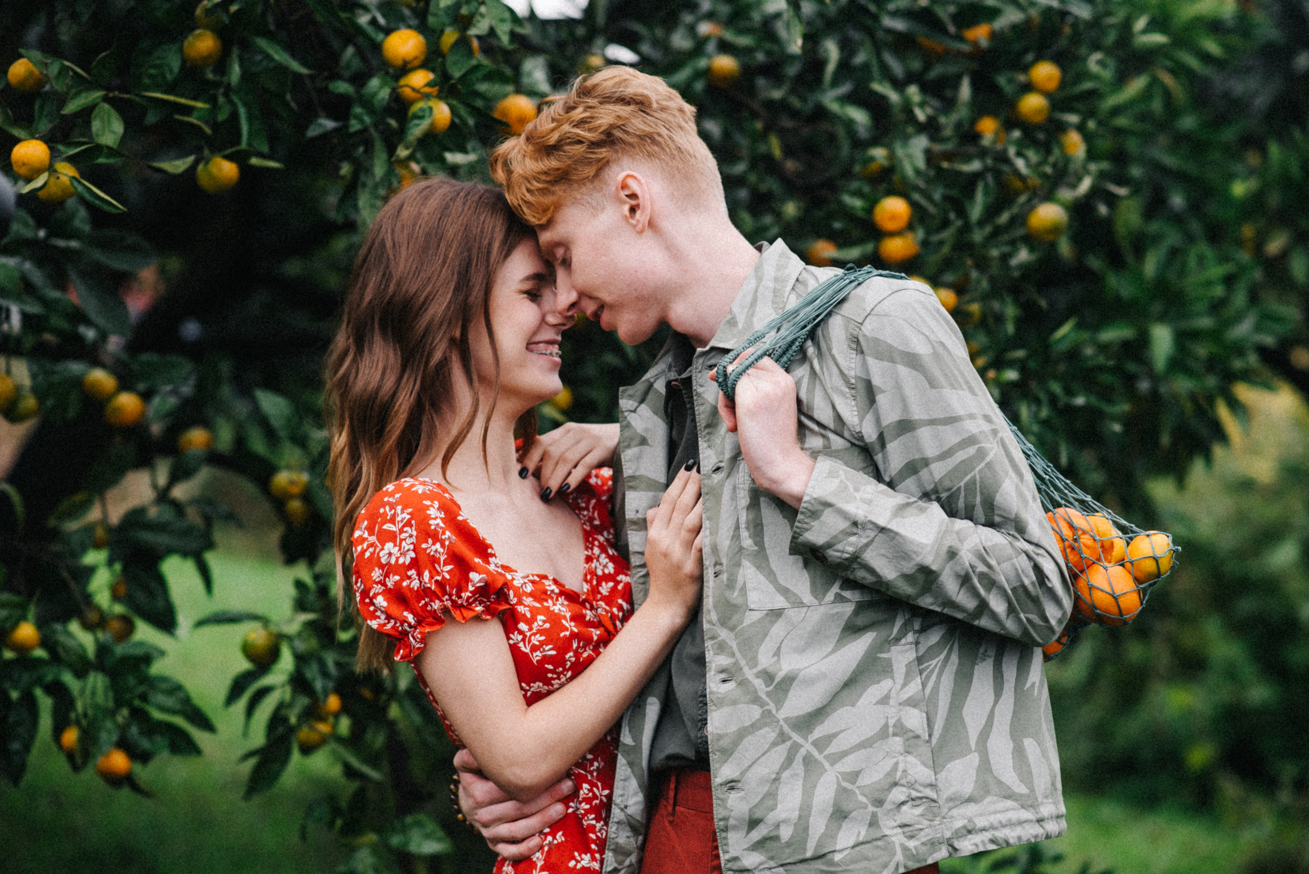 Фотосессия Love story в мандариновом саду. Софья и Арсений