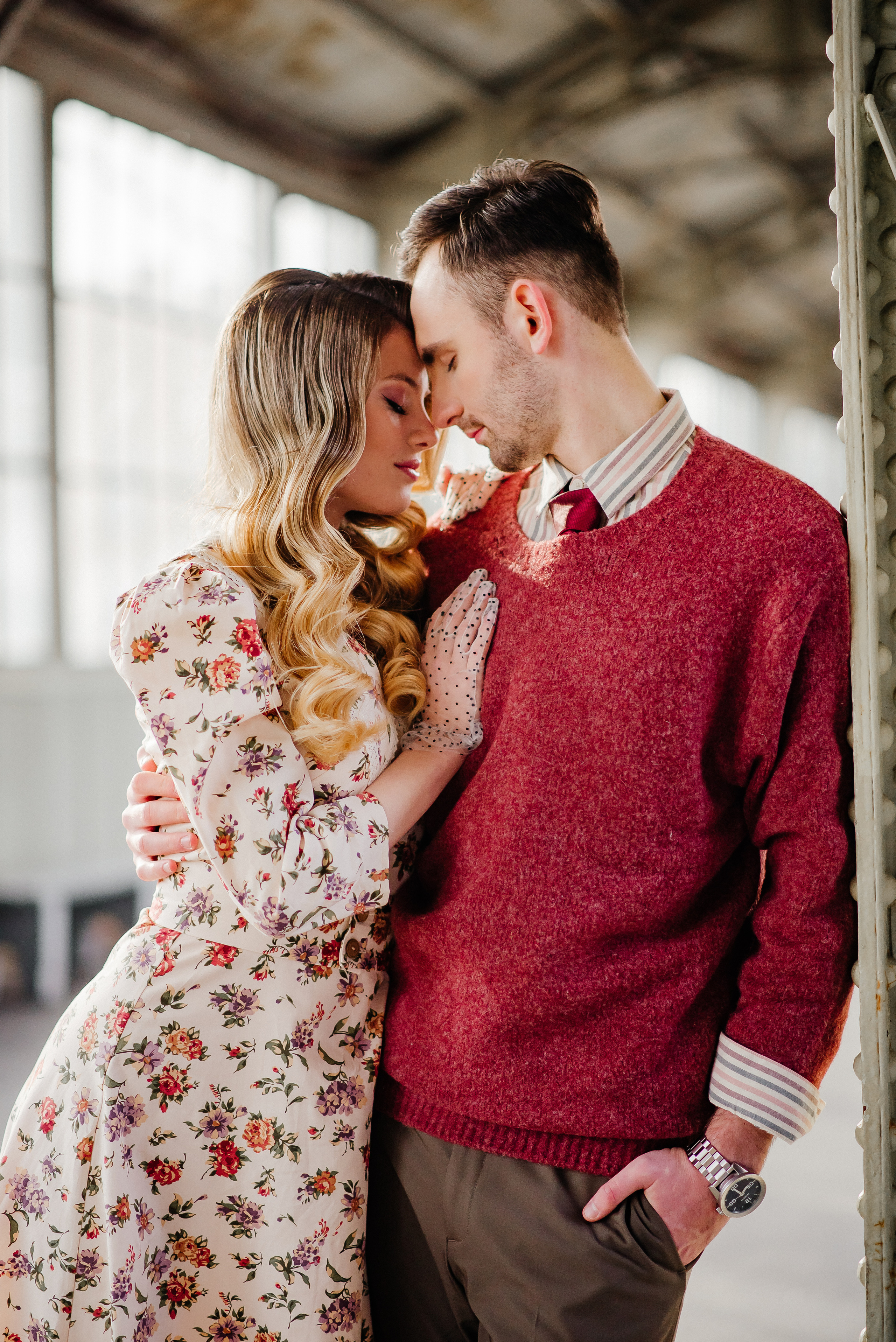 Фотосессия на Витебском вокзале — Love story Анастасия и Максим