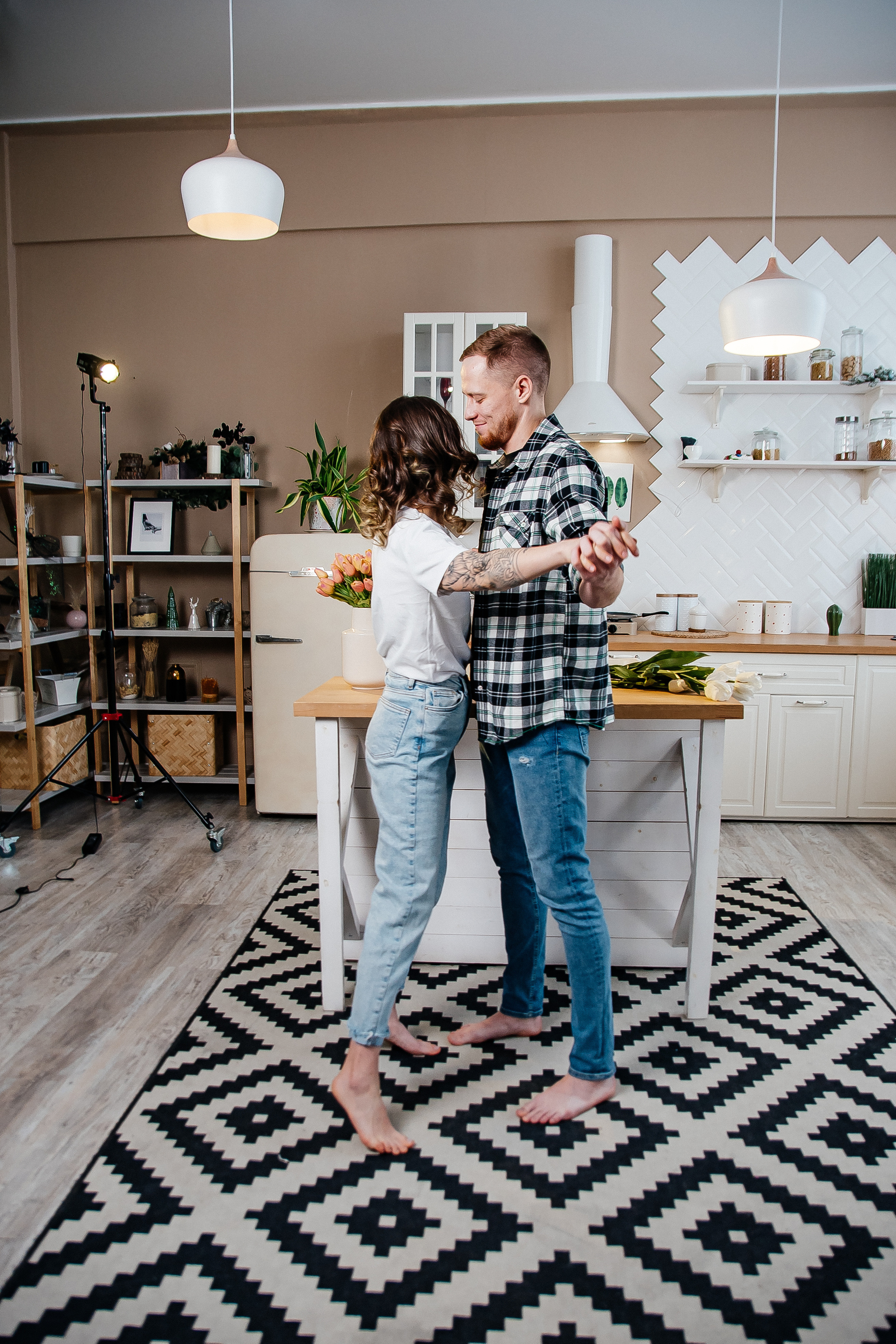 Love story фотосессия на кухне — София и Иван