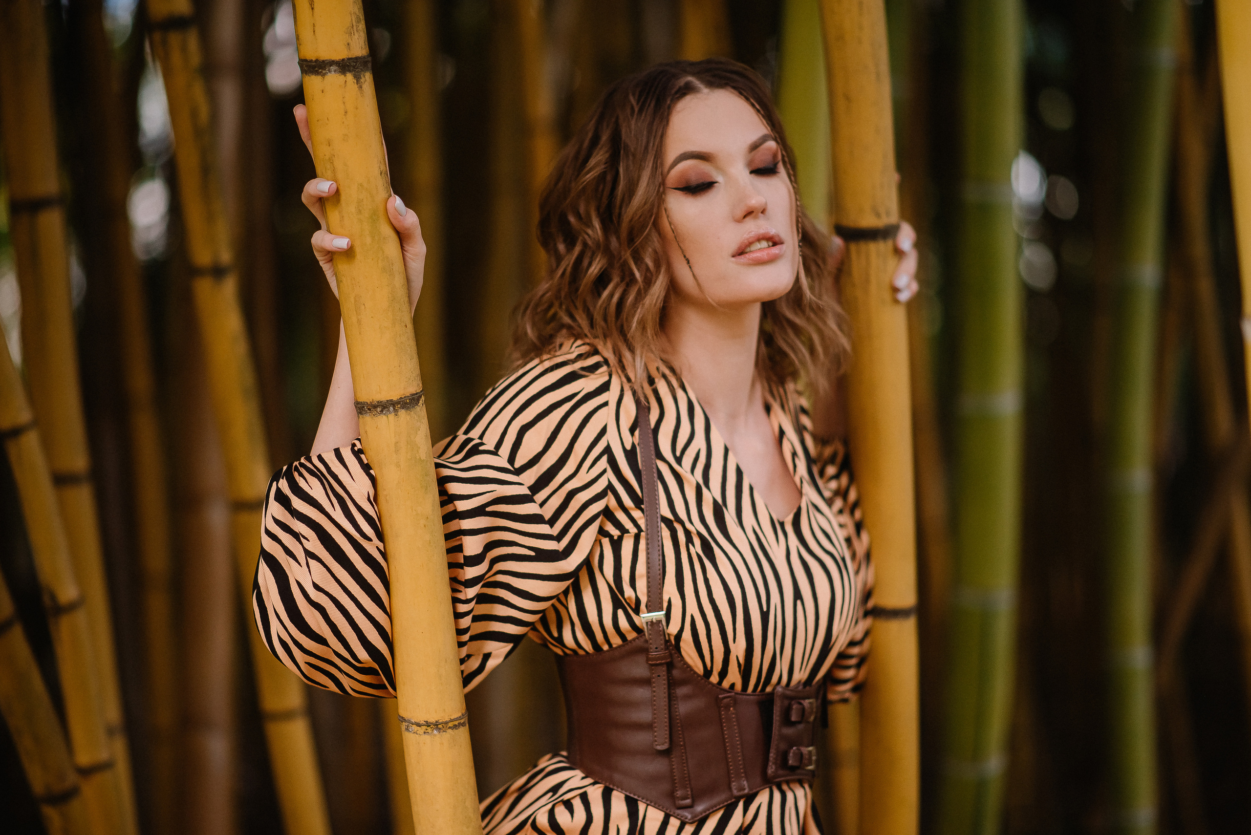 Love story фотосессия в бамбуке — Виолетта и Михаил