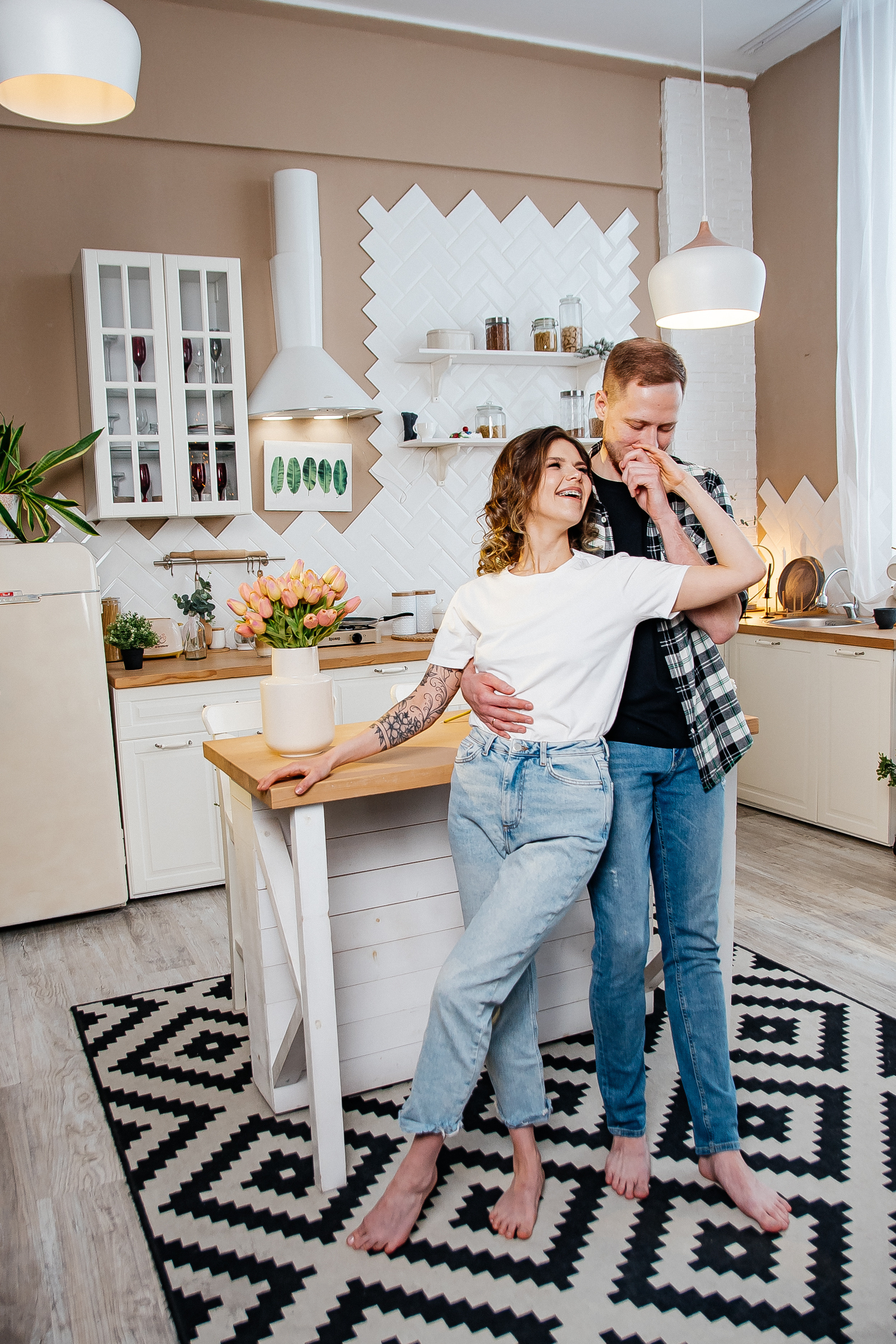 Love story фотосессия на кухне — София и Иван