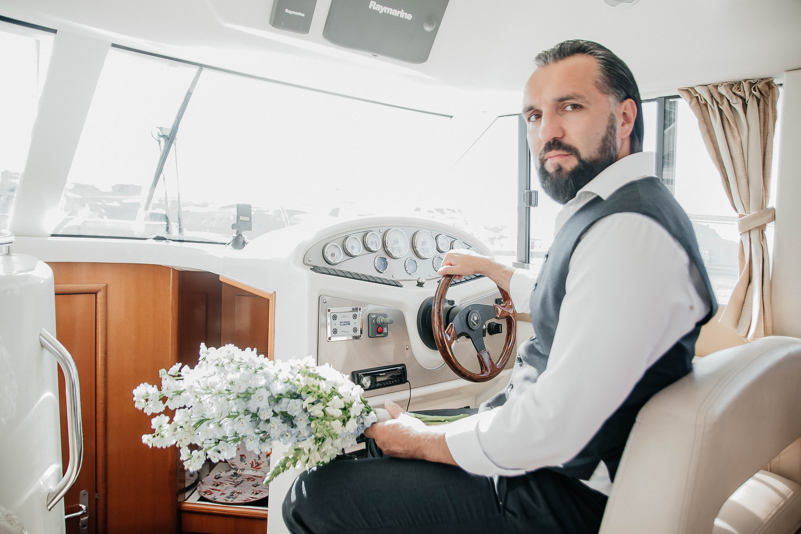 Свадебная фотосессия на яхте — Татьяна и Иван