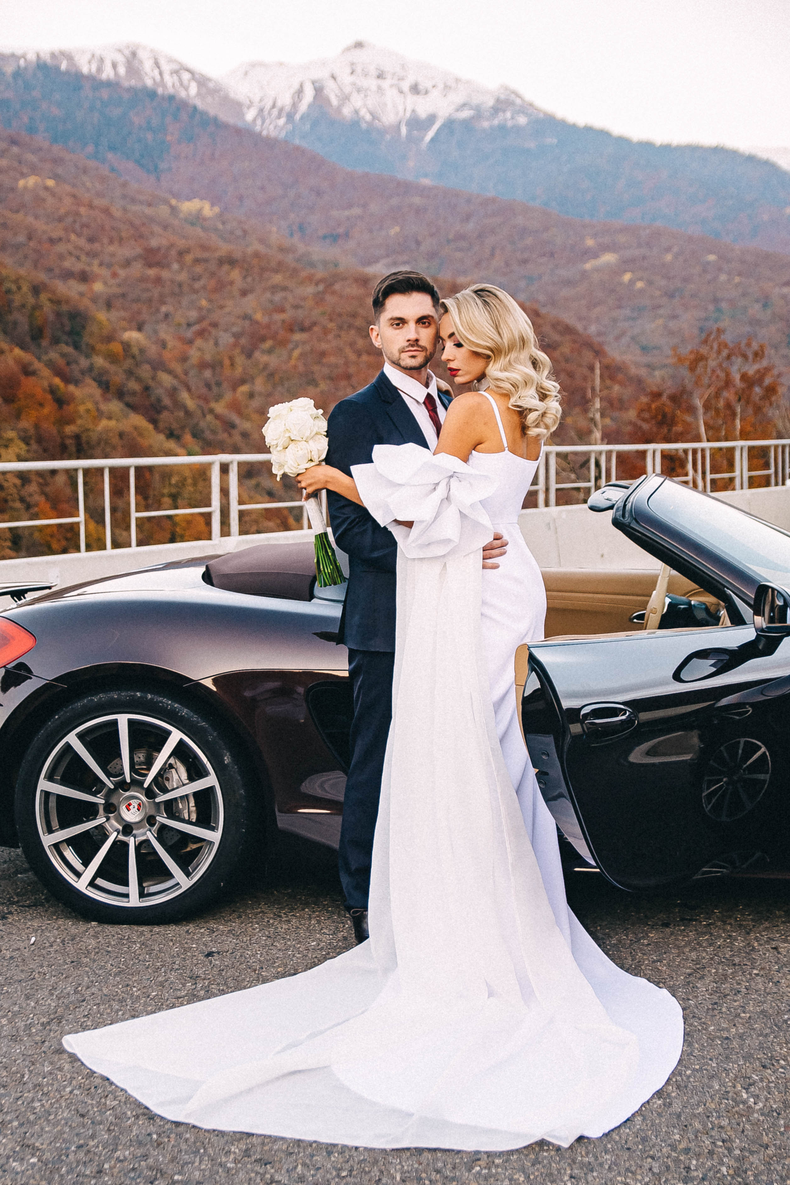 Свадебная съёмка в горах Роза Хутор — Анастасия и Денис