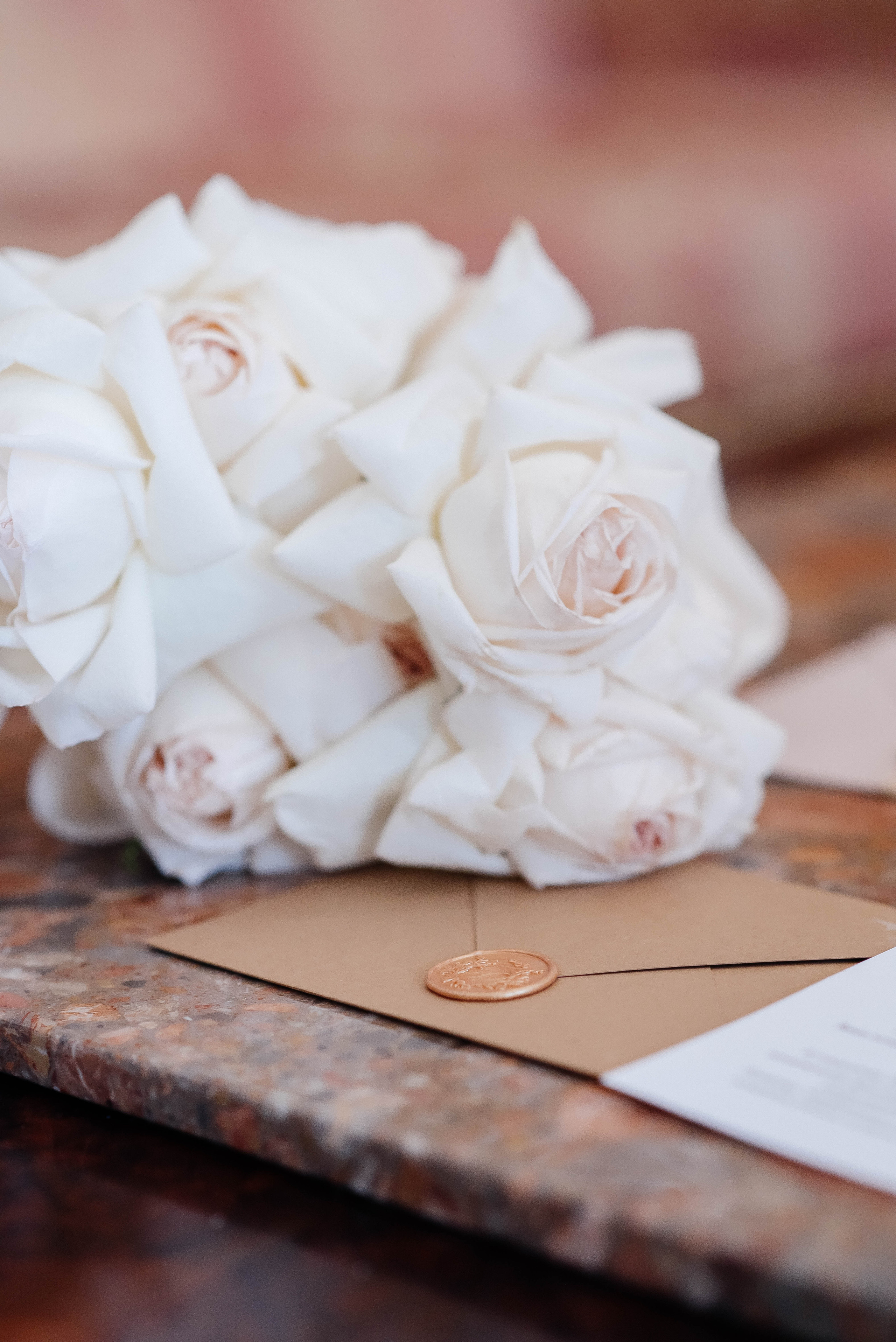 Свадебная фотосессия в отеле «Дворец Трезини», Санкт-Петербург — Дарья и Максим