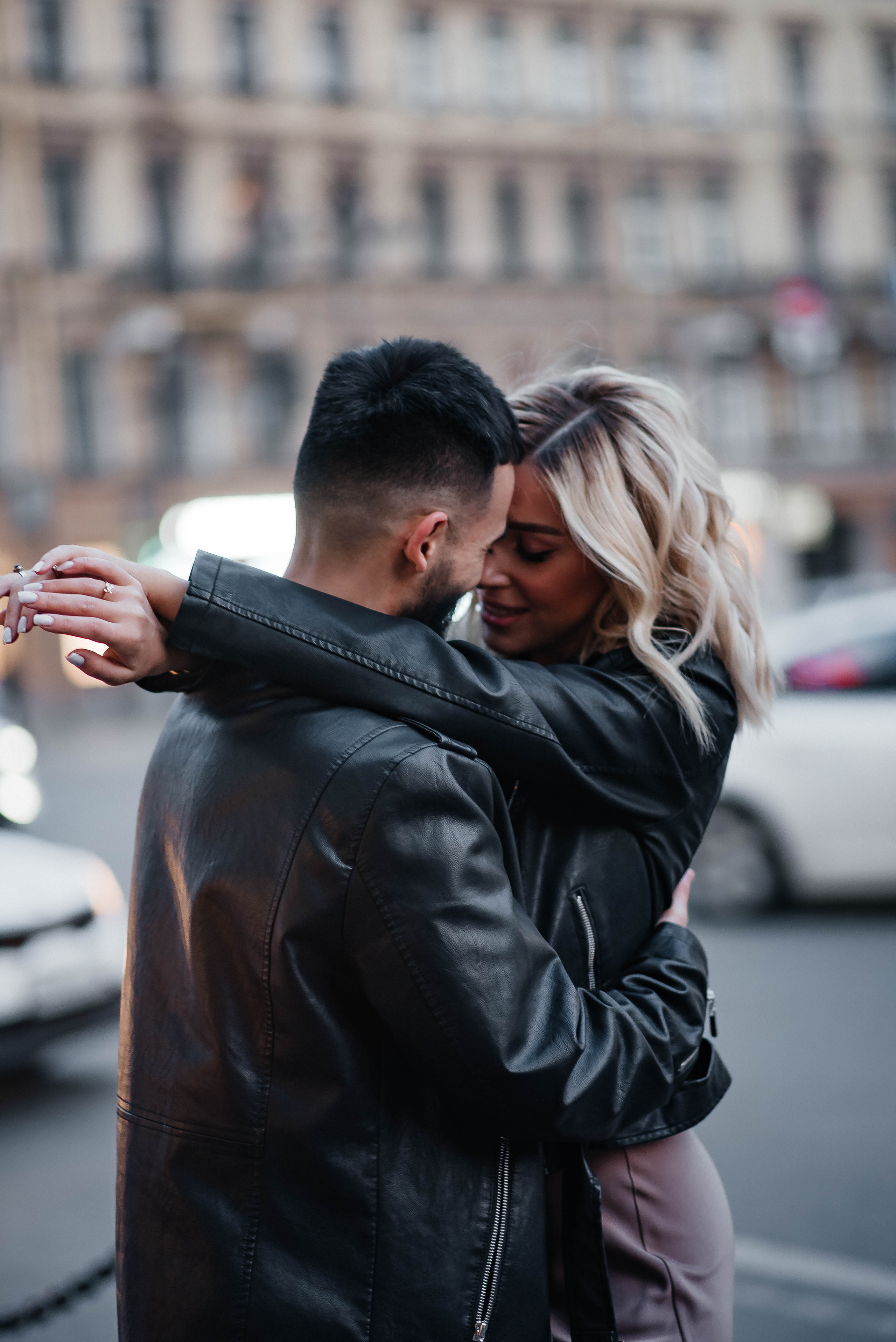 Прогулка Love story по ночному городу — фотосессия Виктория и Фрэнк