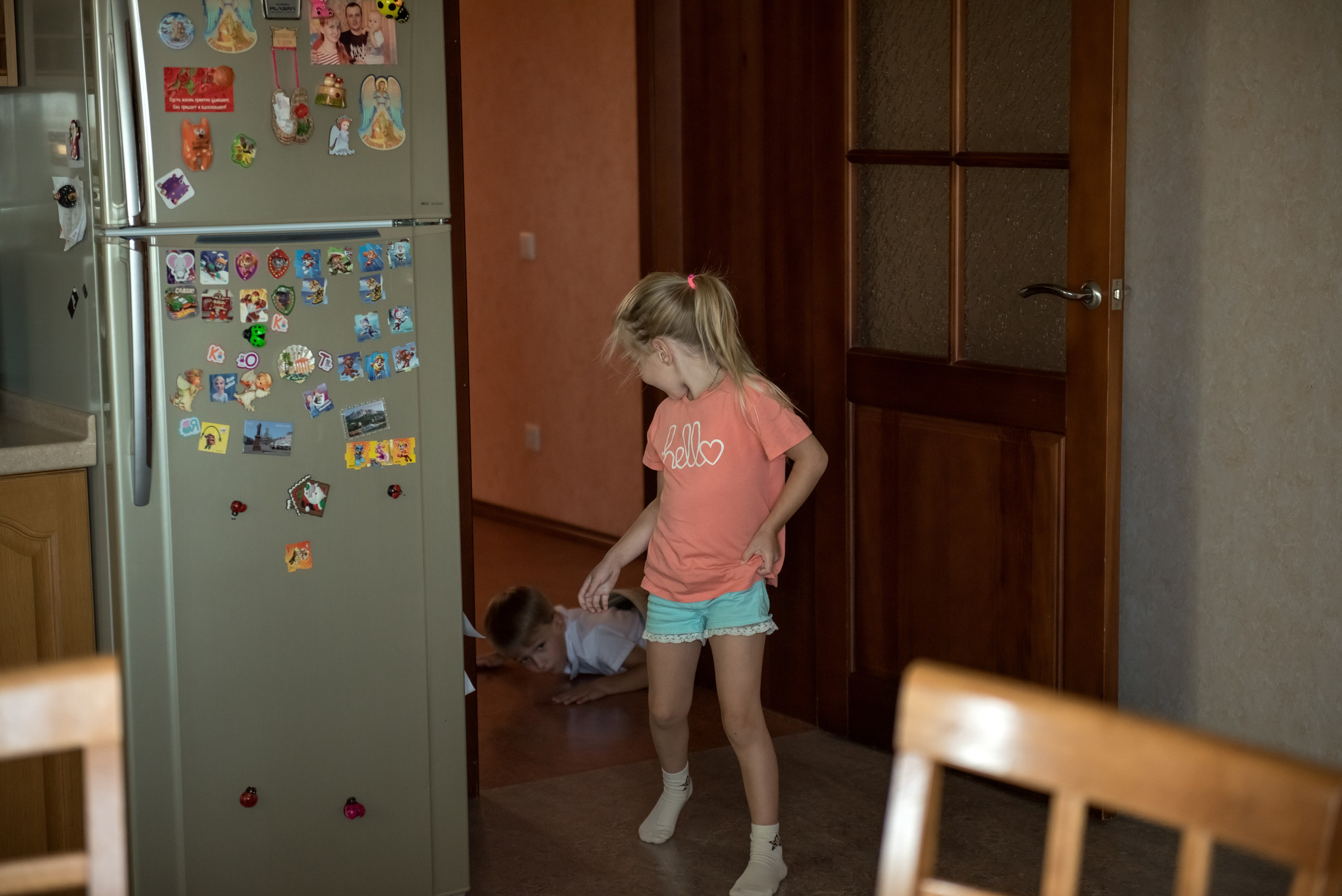 Семейная фотосессия дома. Фотограф Саратов Юлия Петрова