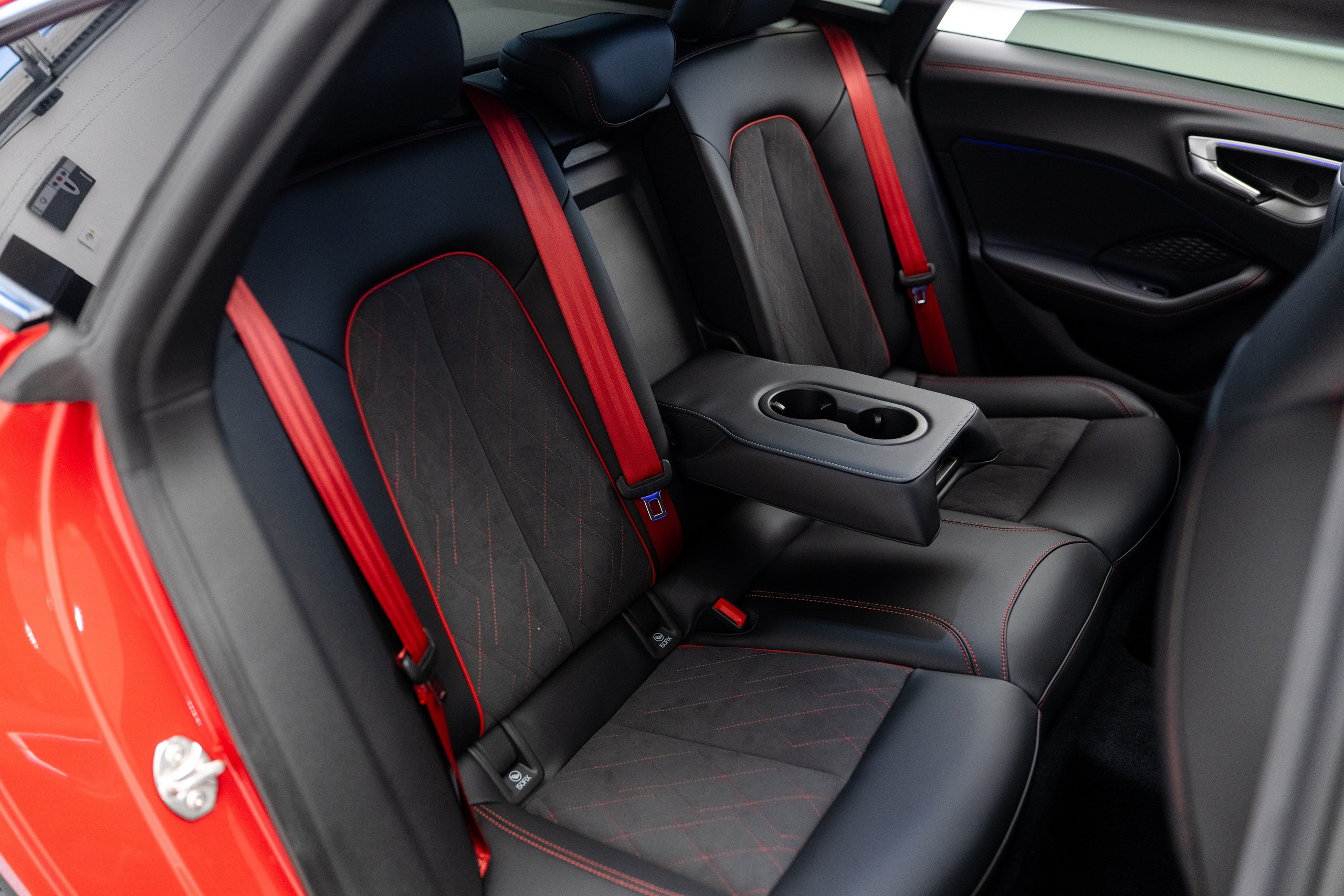 Фото для продажи авто. Фотограф в Санкт-Петербурге Мария Александрова