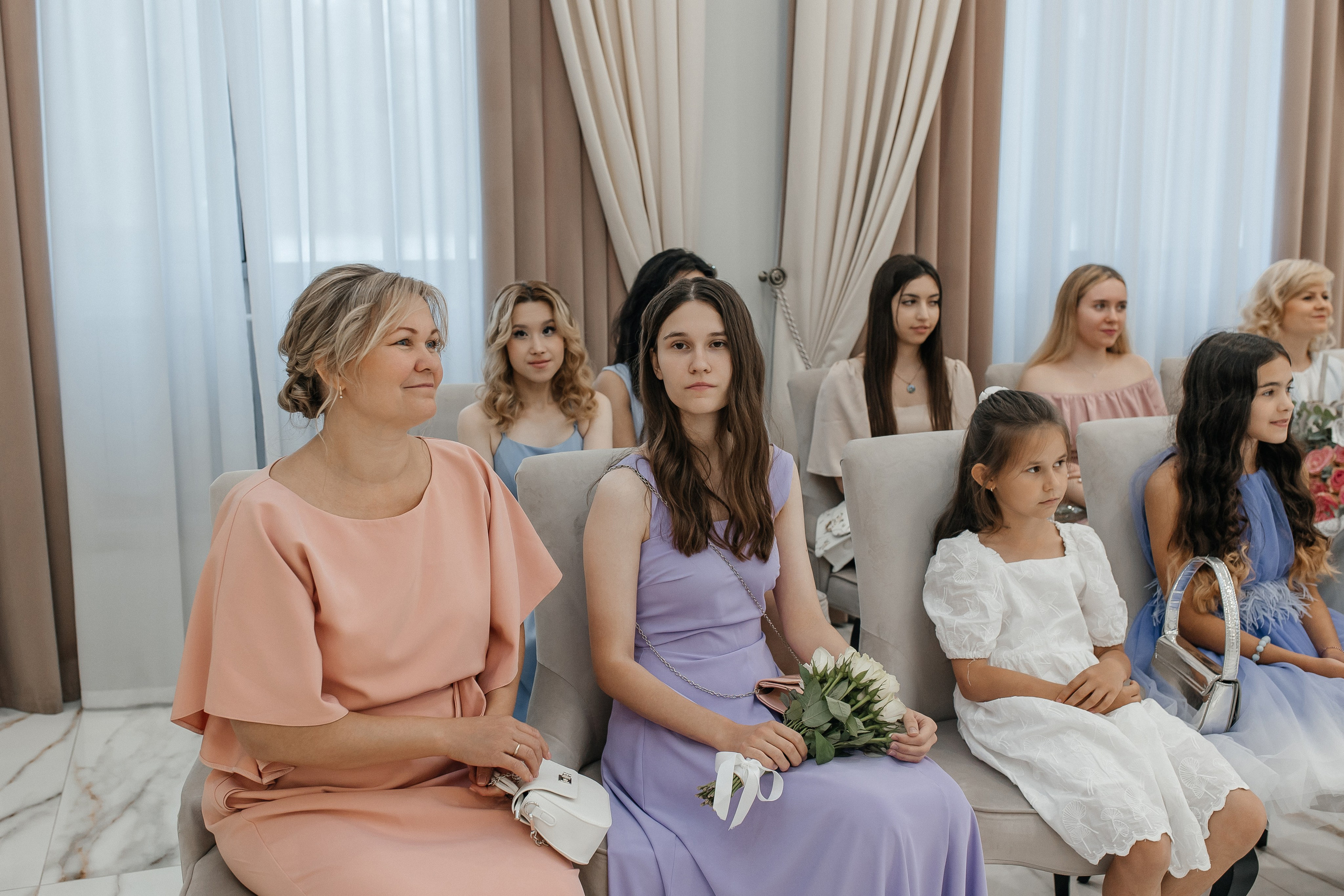 Регистрация брака в Шипиловском дворце бракосочетания. Свадебный фотограф в Москве Дарья Олендарёва