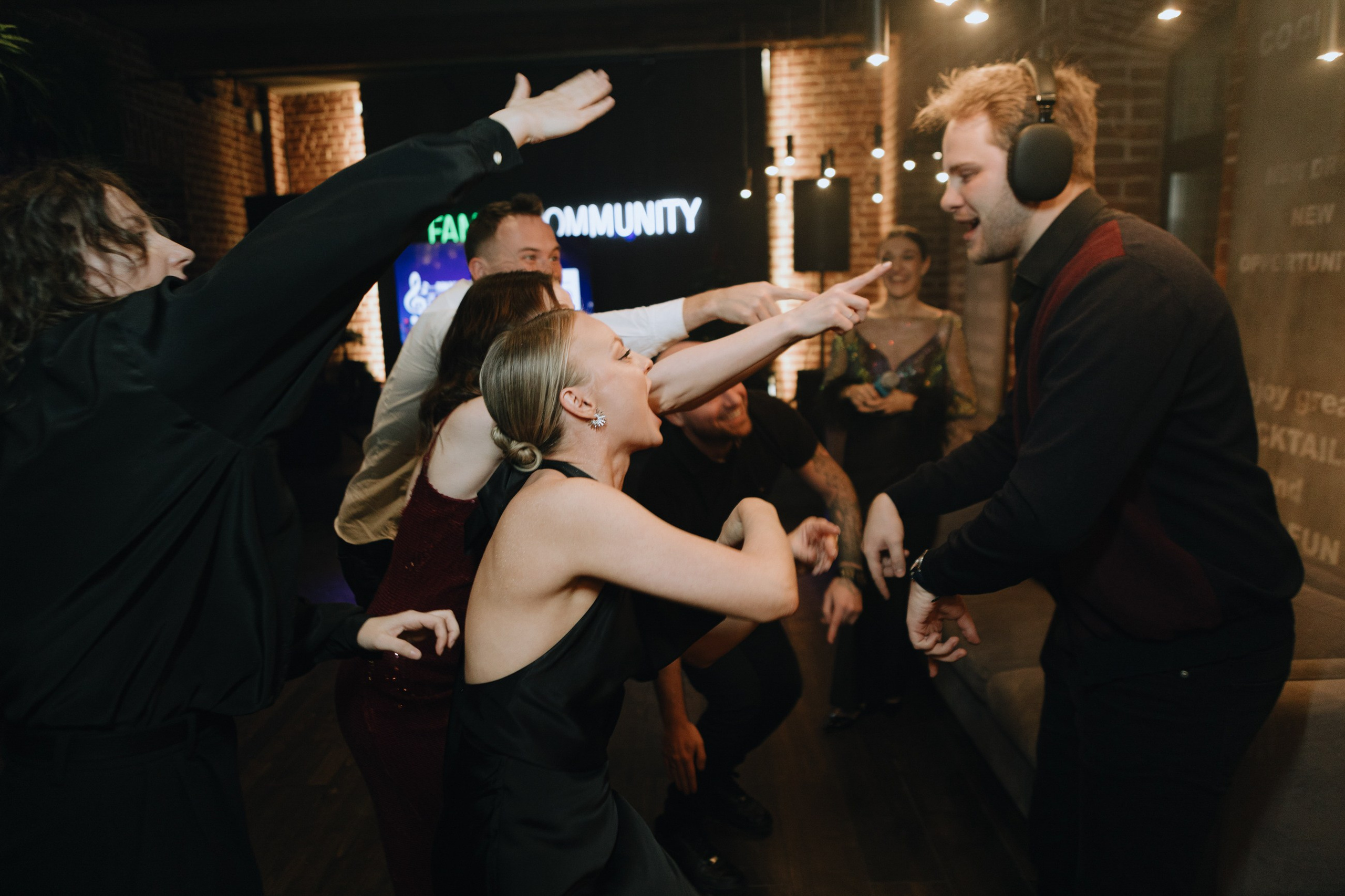 Family comunity корпоратив. LEVORIGINAL