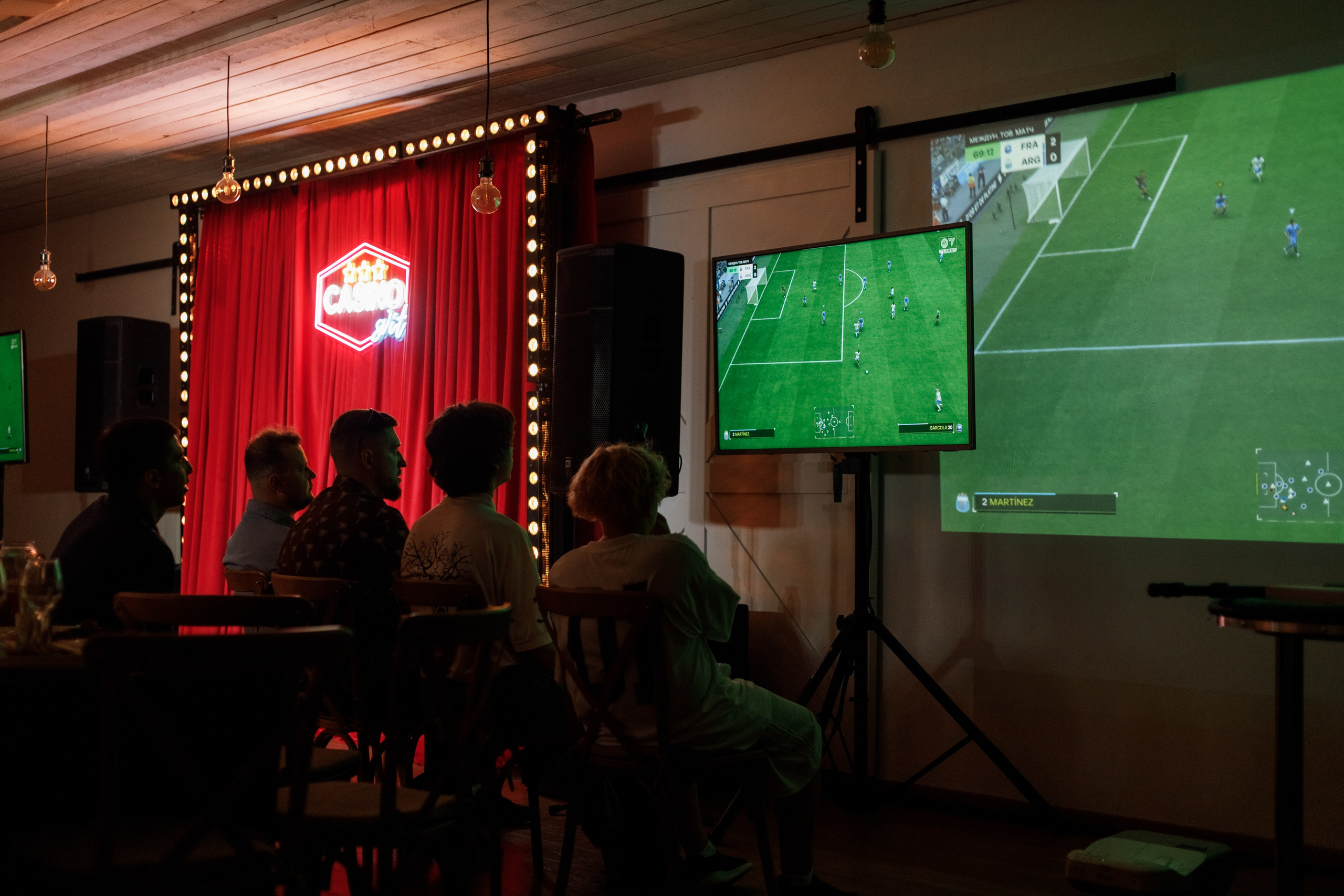 Юбилей 30 лет. Фотограф Илья Чудин в Саратове