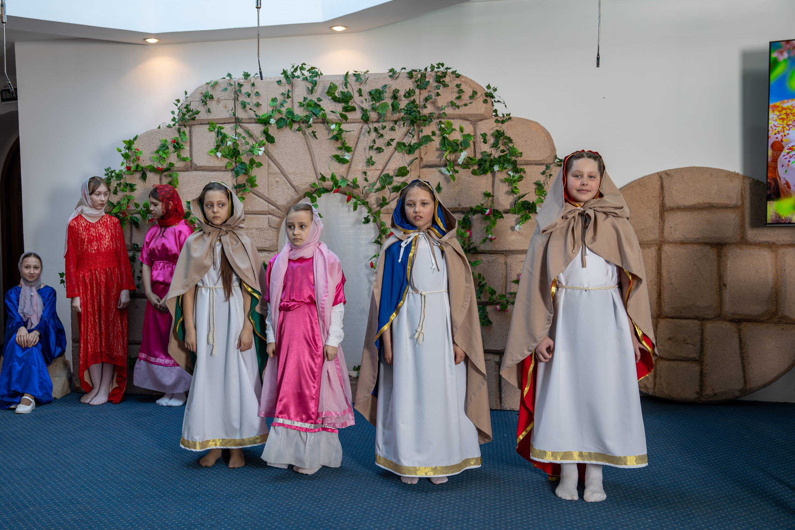 Пасхальный концерт Воскресная школа 2025. Фотограф Таинств Крещение и Венчания г. Магадан Власова Ульяна