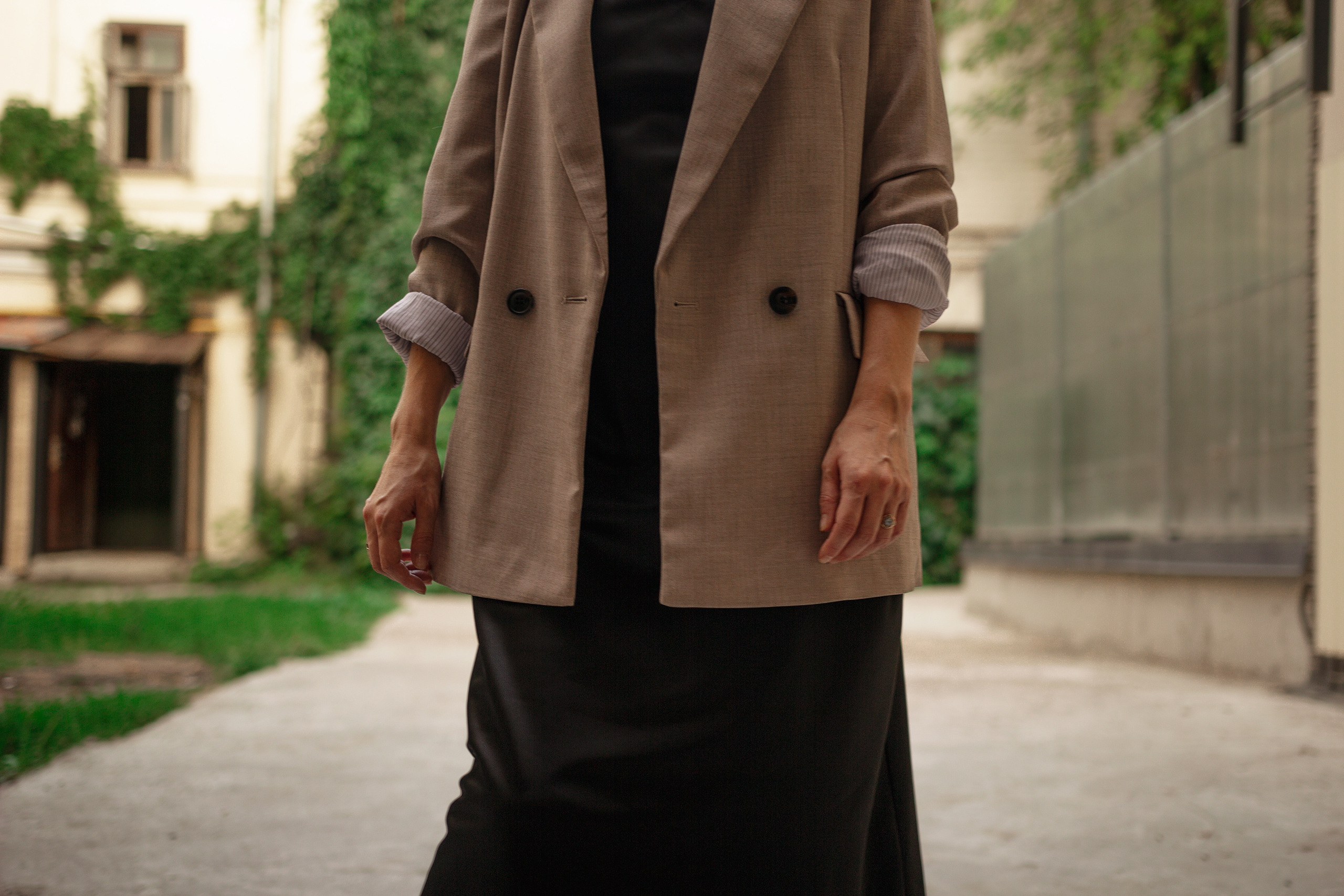 Контент фотосессия девушка в городе. Портретный фотограф в Москве Ольга Акушко