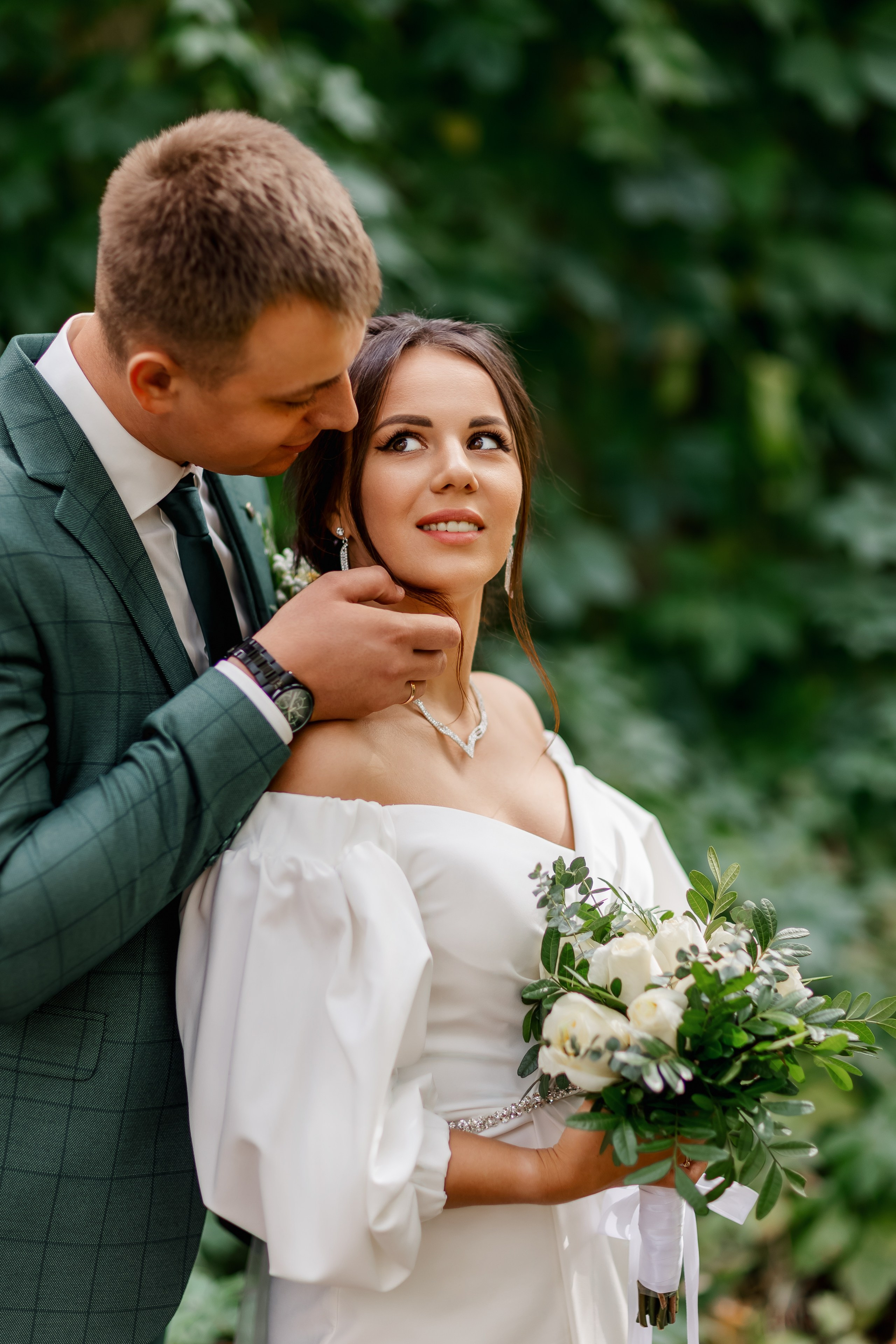 Олег и Юлия. Свадебная прогулка. Свадебный фотограф в Хабаровске