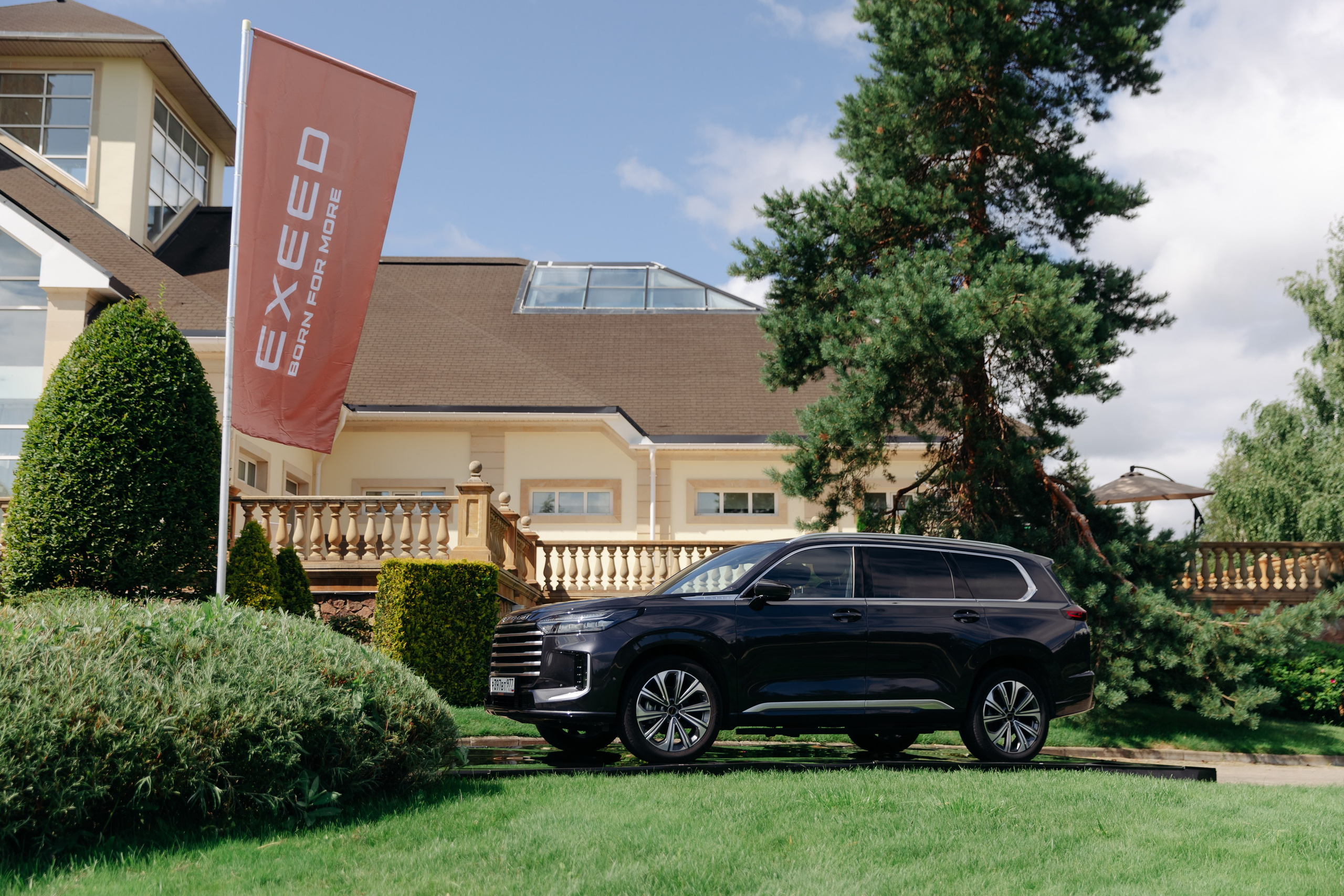 EXEED AGALAROV. Коммерческий фотограф — Борис Суходольский