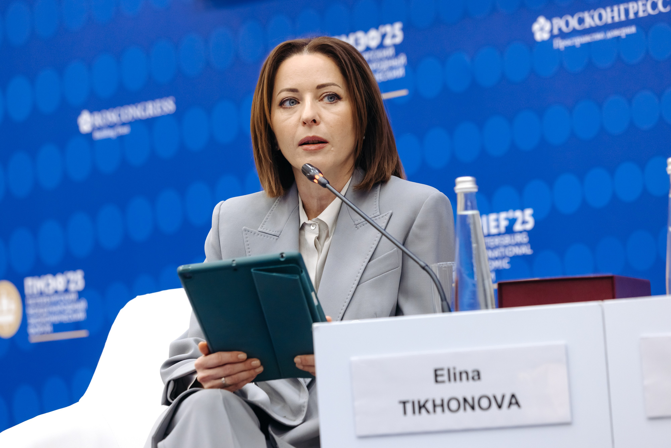 OZON SPIEF 2025. Коммерческий фотограф — Борис Суходольский