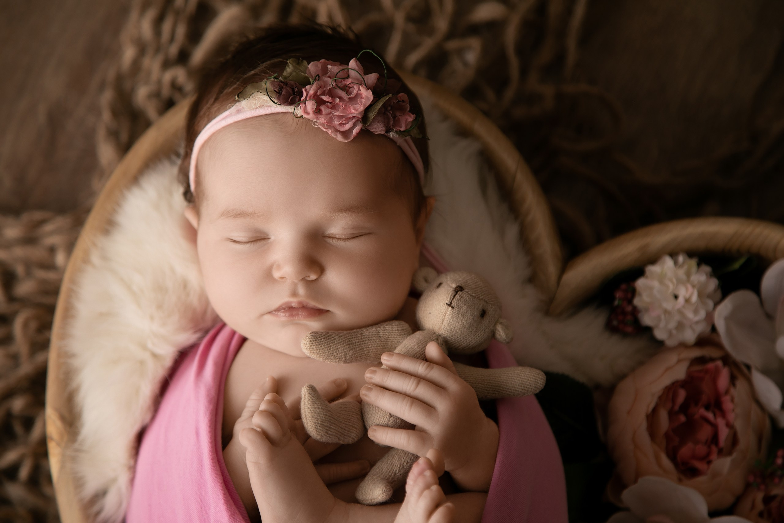 Ретушь новорожденных. Профессиональная ретушь фото. Реставрация фото