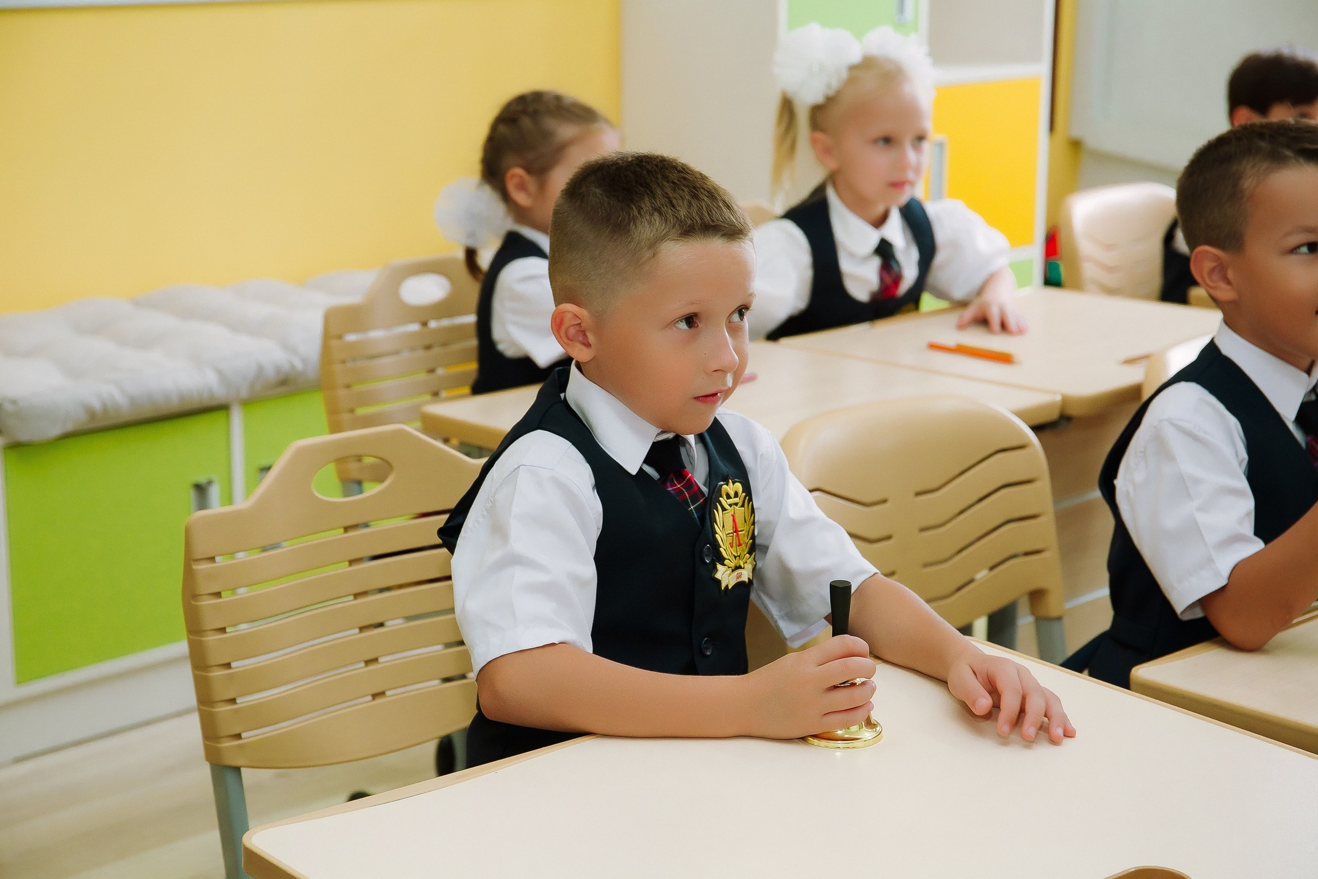 1 класс школа «Личность». Выпускные альбомы Натальи Бутко: Новороссийск, Анапа, Геленджик