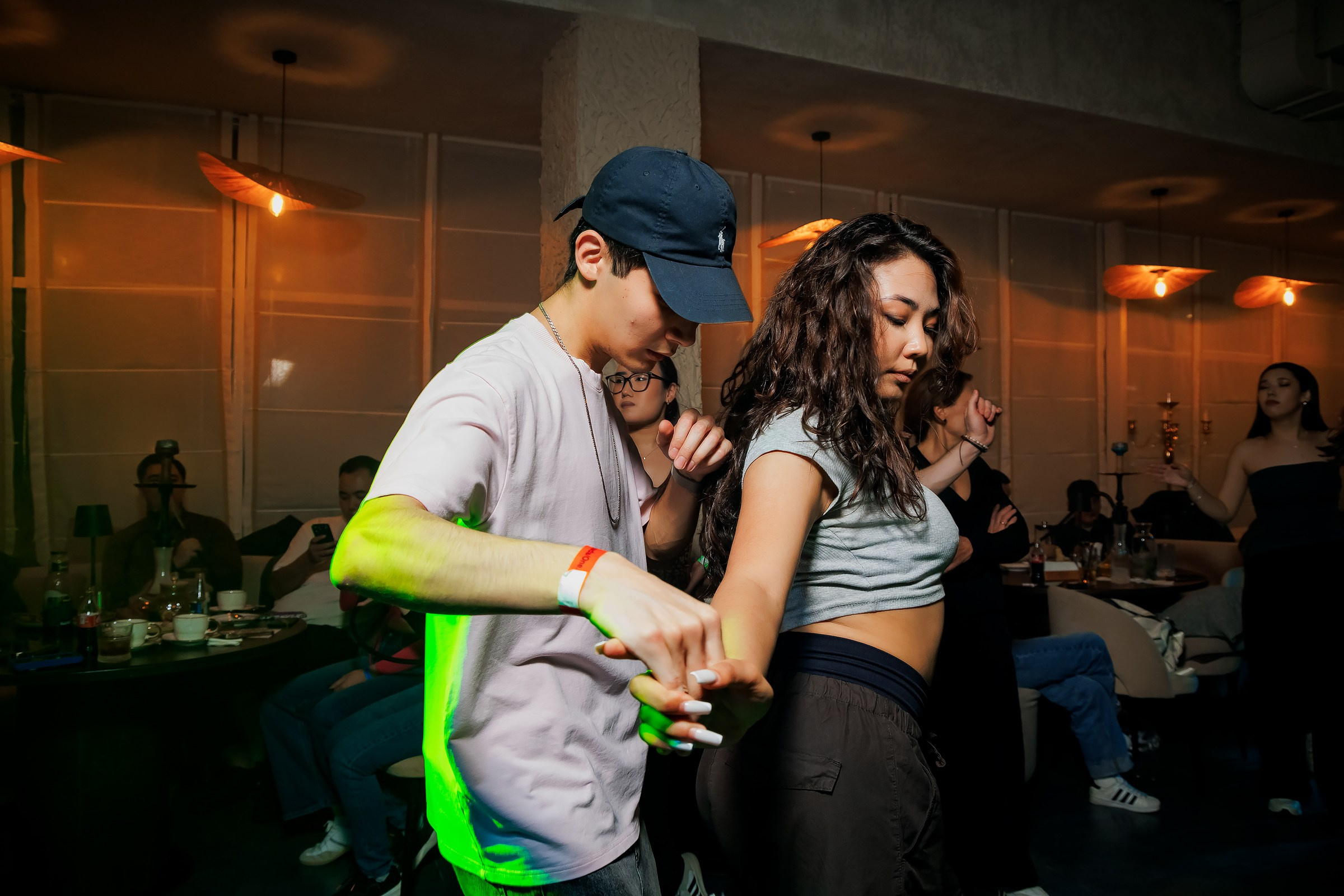 Bachata party. Репортажный фотограф в Алматы Каюпов Сержан