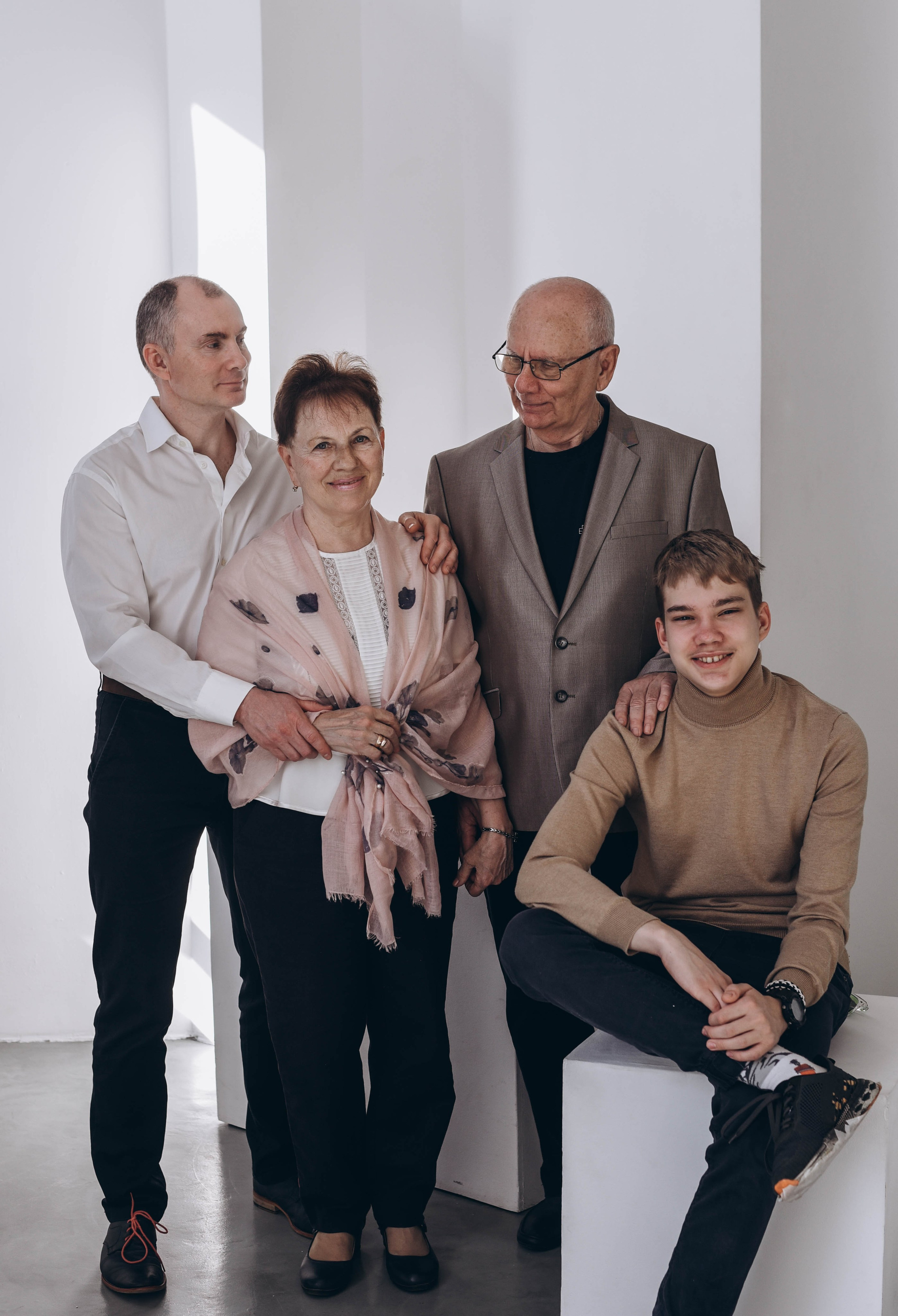 Семейная студийная съемка. Женский и семейный фотограф Людмила Богачкина