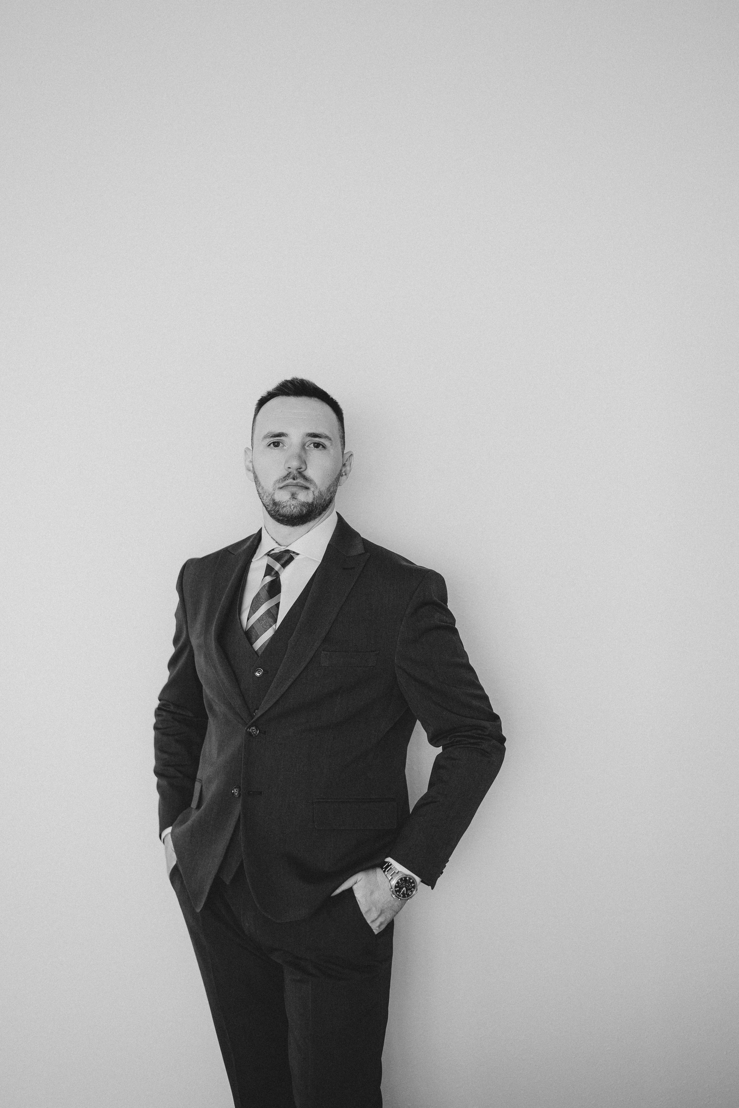 Евгений Стрелка, риелтор. Екатерина Курбанова. Женский фотограф