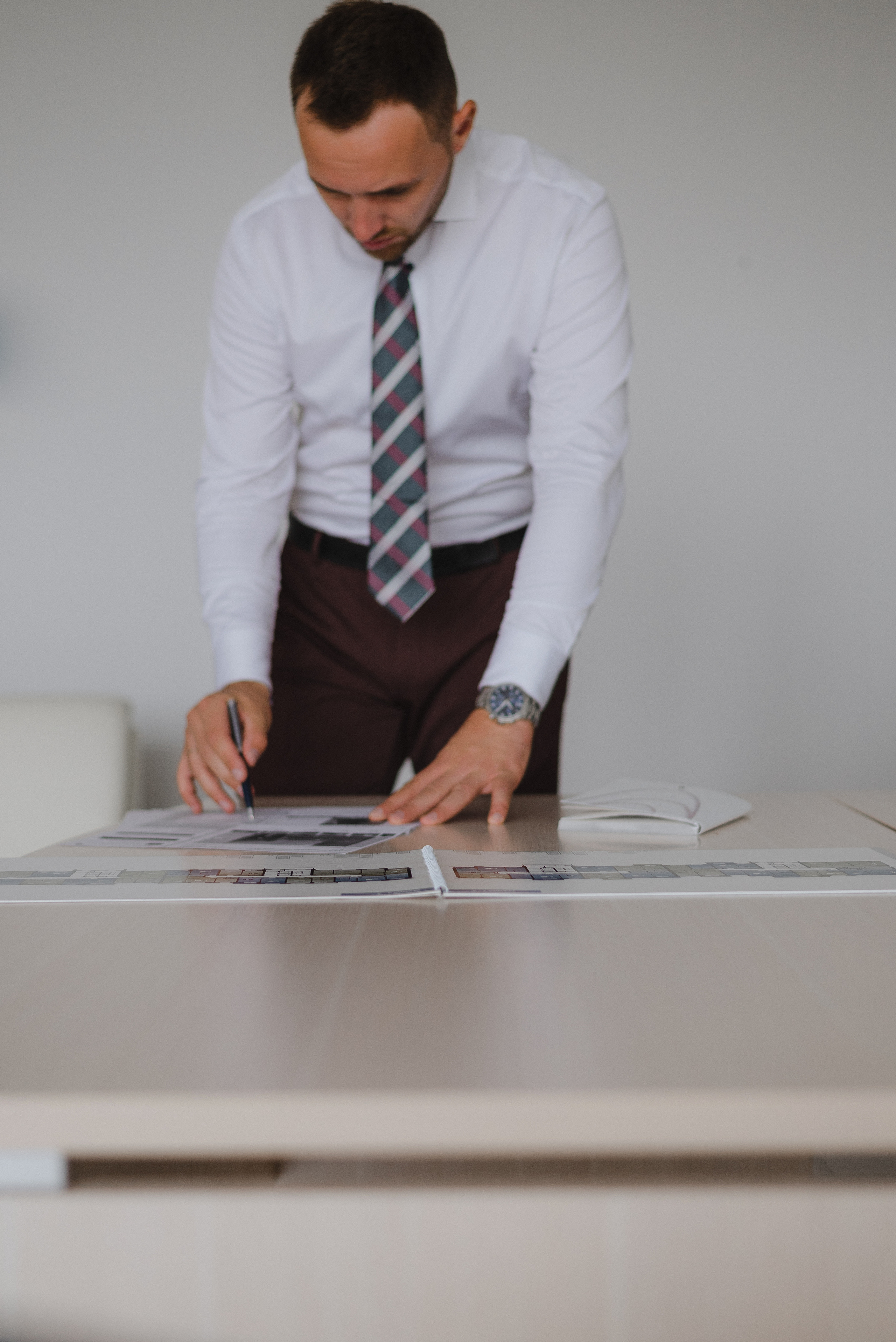 Евгений Стрелка, риелтор. Екатерина Курбанова. Женский фотограф