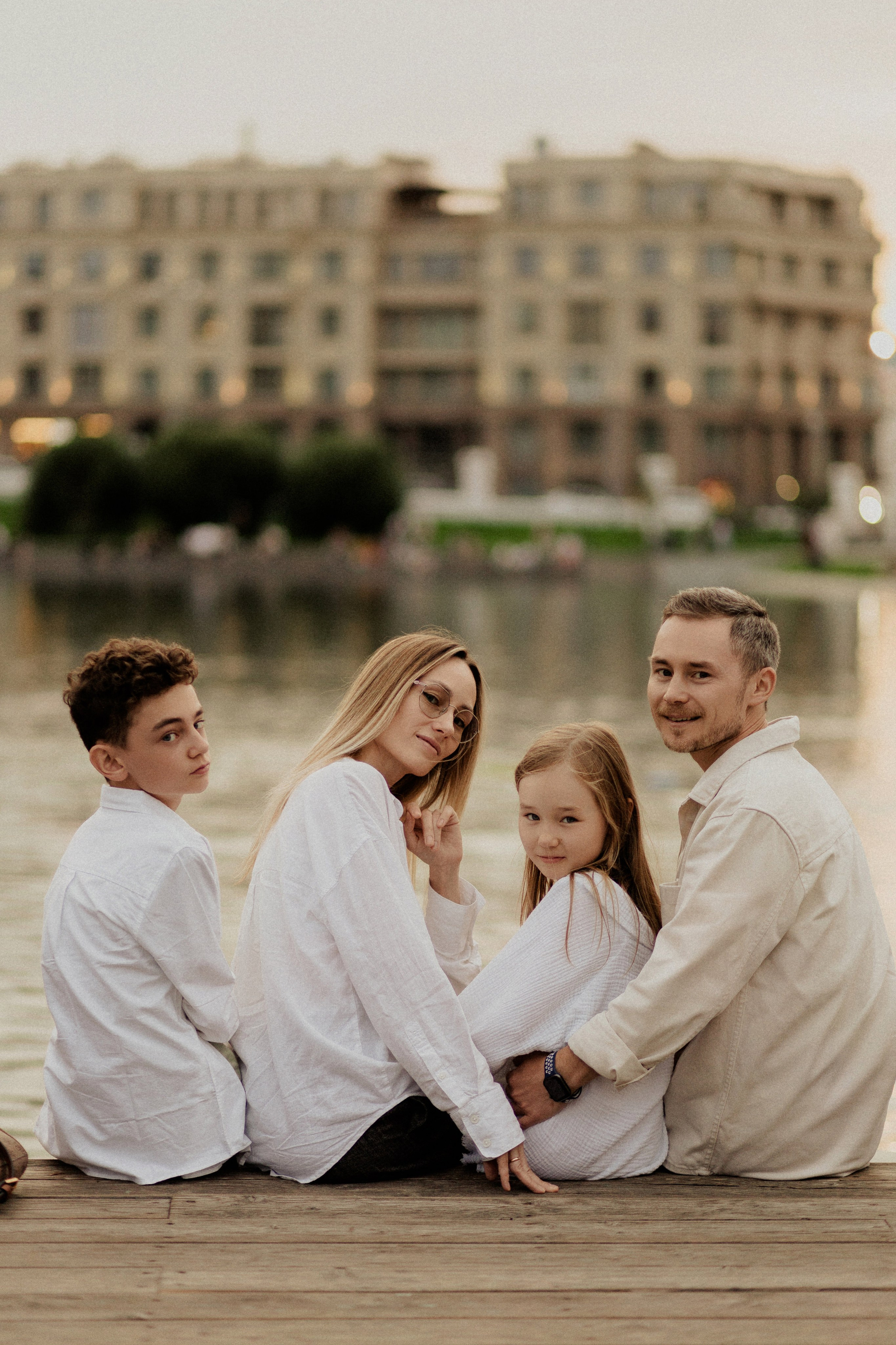 Артур, Лара, Егор и Алина. Свадебный фотограф Чайковский