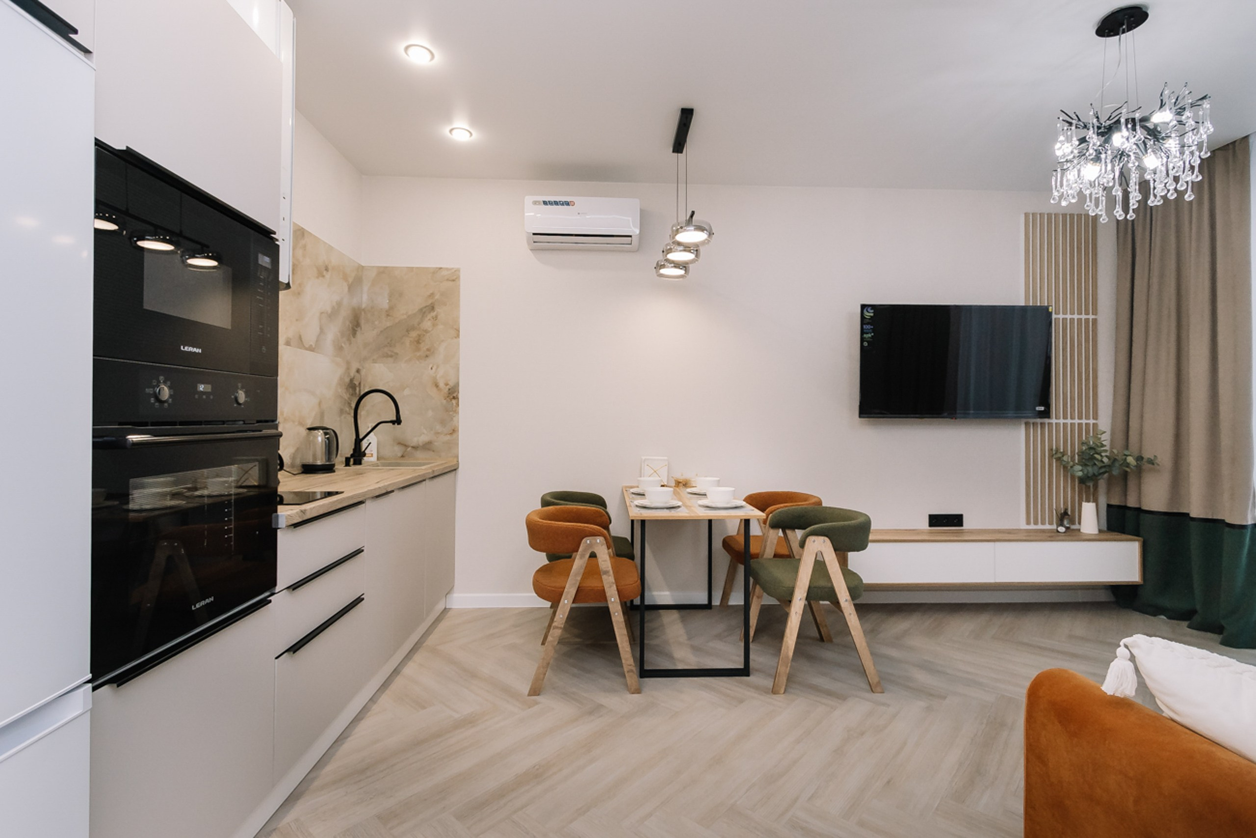 Мылзавод. Свадебный и репортажный фотограф в Новосибирске Матлак Дарья