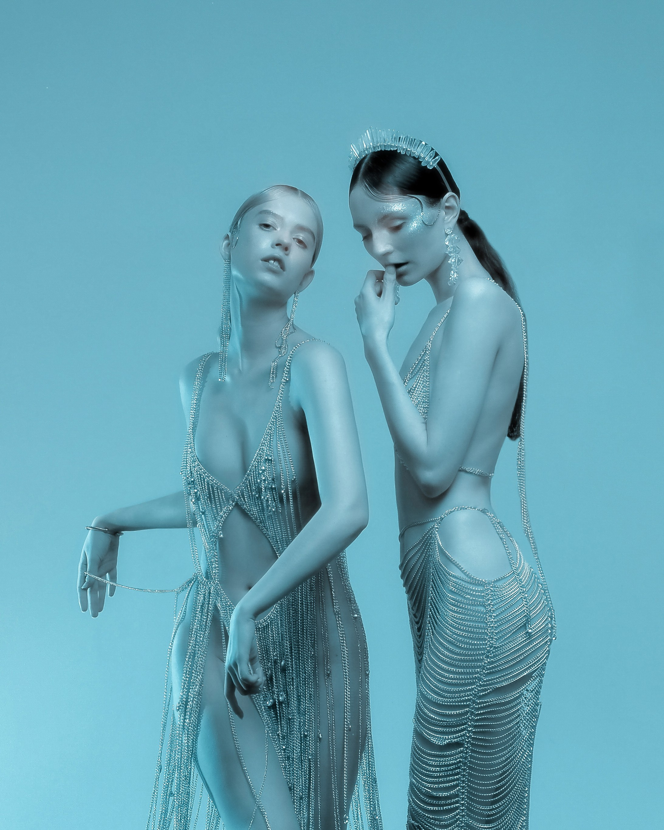 Съёмка для бренда одежды из цепей Nevoda. Фотограф Кристина Берг