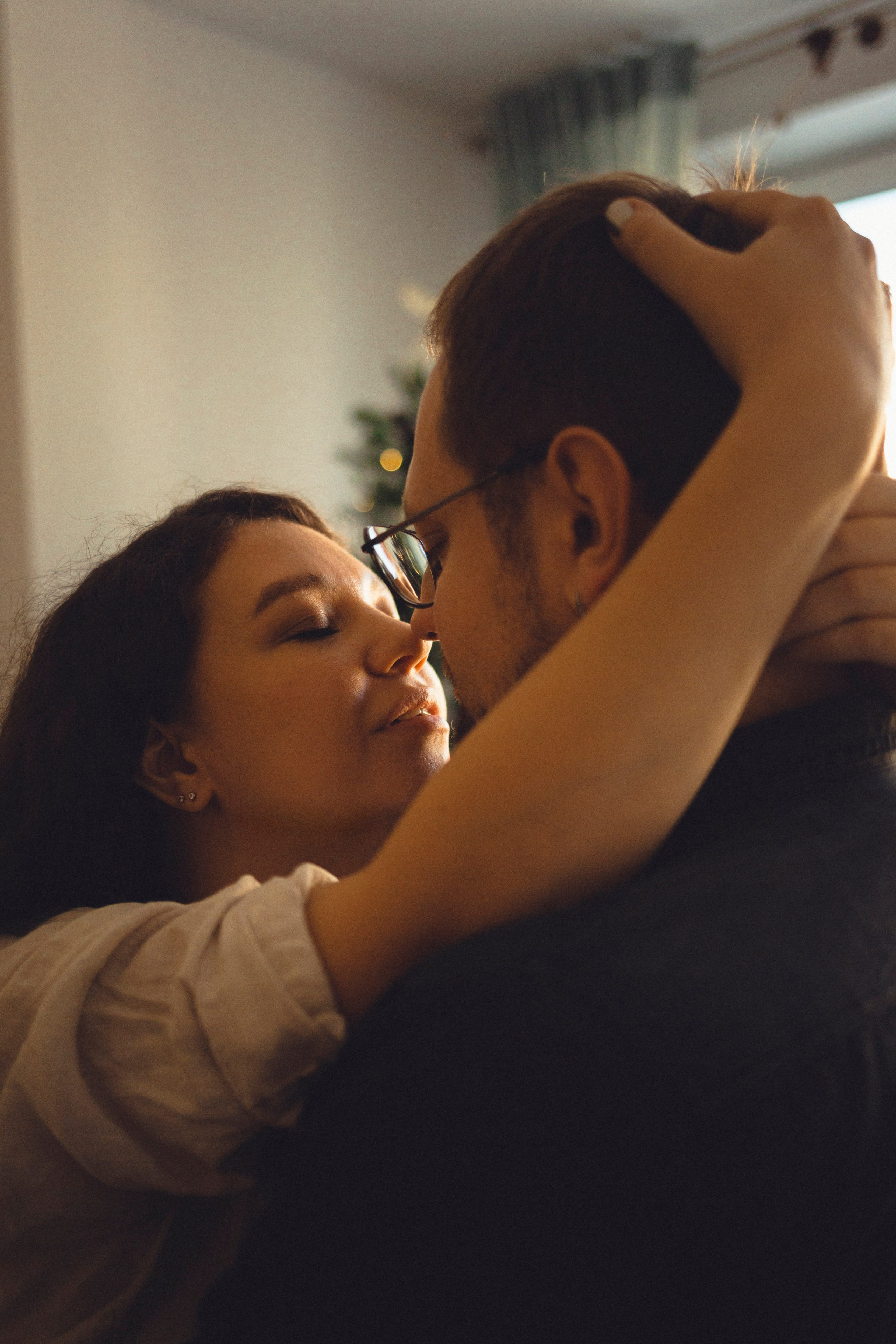 Love-story в Екатеринбурге: Юля и Дима. Фотограф Марина Рерих. Марина Рерих — портретный фотограф в Екатеринбурге