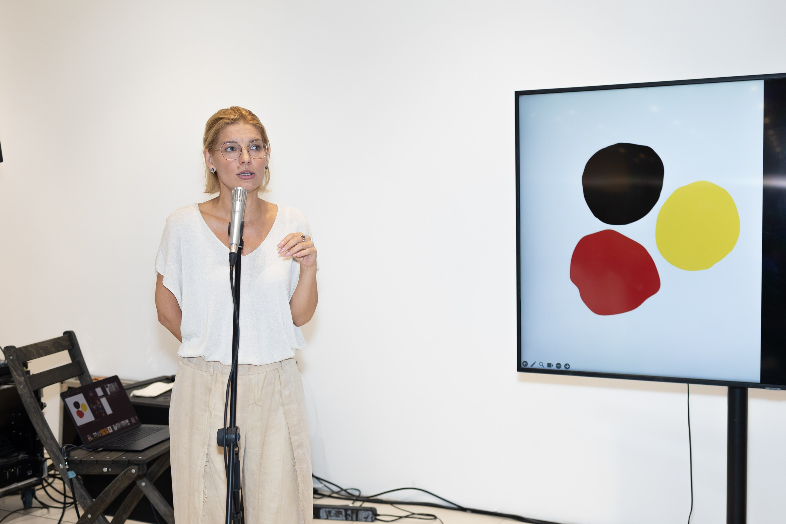 Конференция продюссерского центра Freedom. VICTORIA SHU