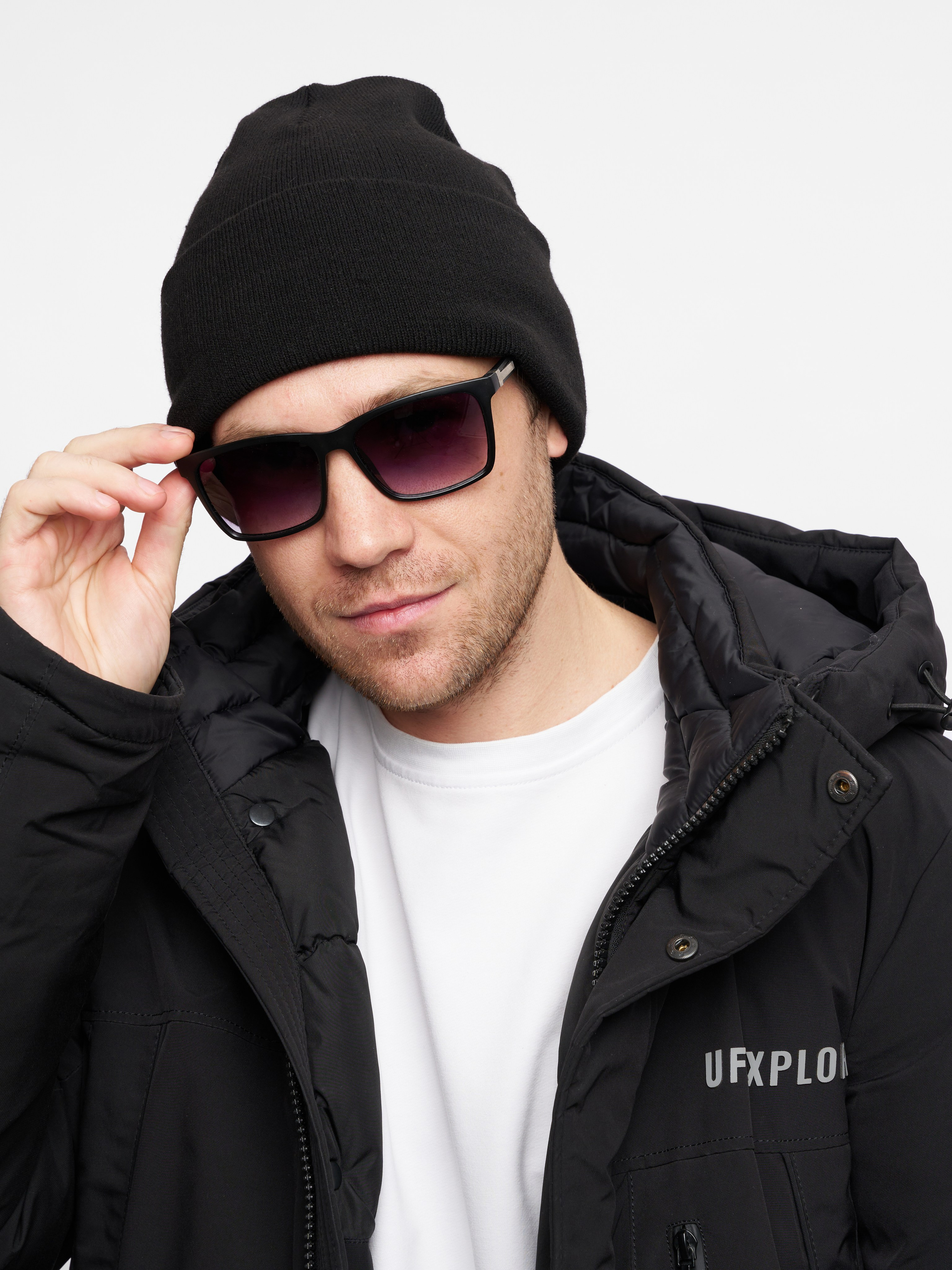 Головные уборы. KED Production — продакшн из СПб. Создаём фото, видео и контент, который помогает брендам и селлерам продавать больше