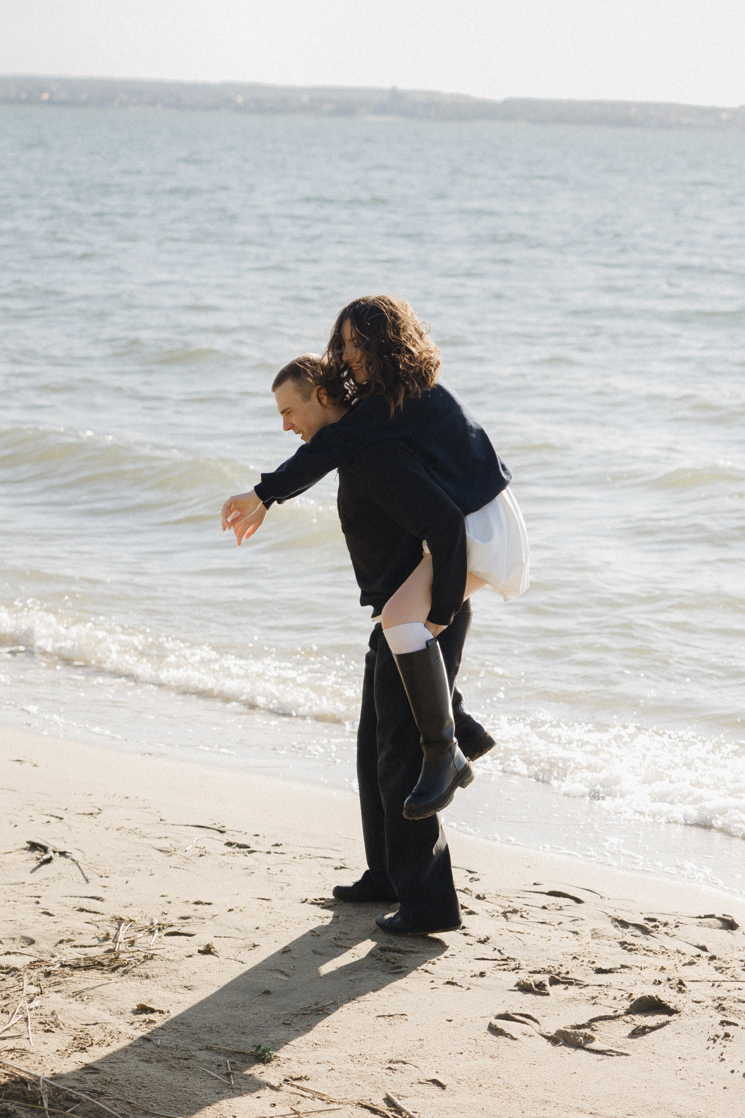 АЛИНА И ЕГОР, ПЛЯЖ. Свадебный и индивидуальный фотограф в Челябинске Евгения Негодяева