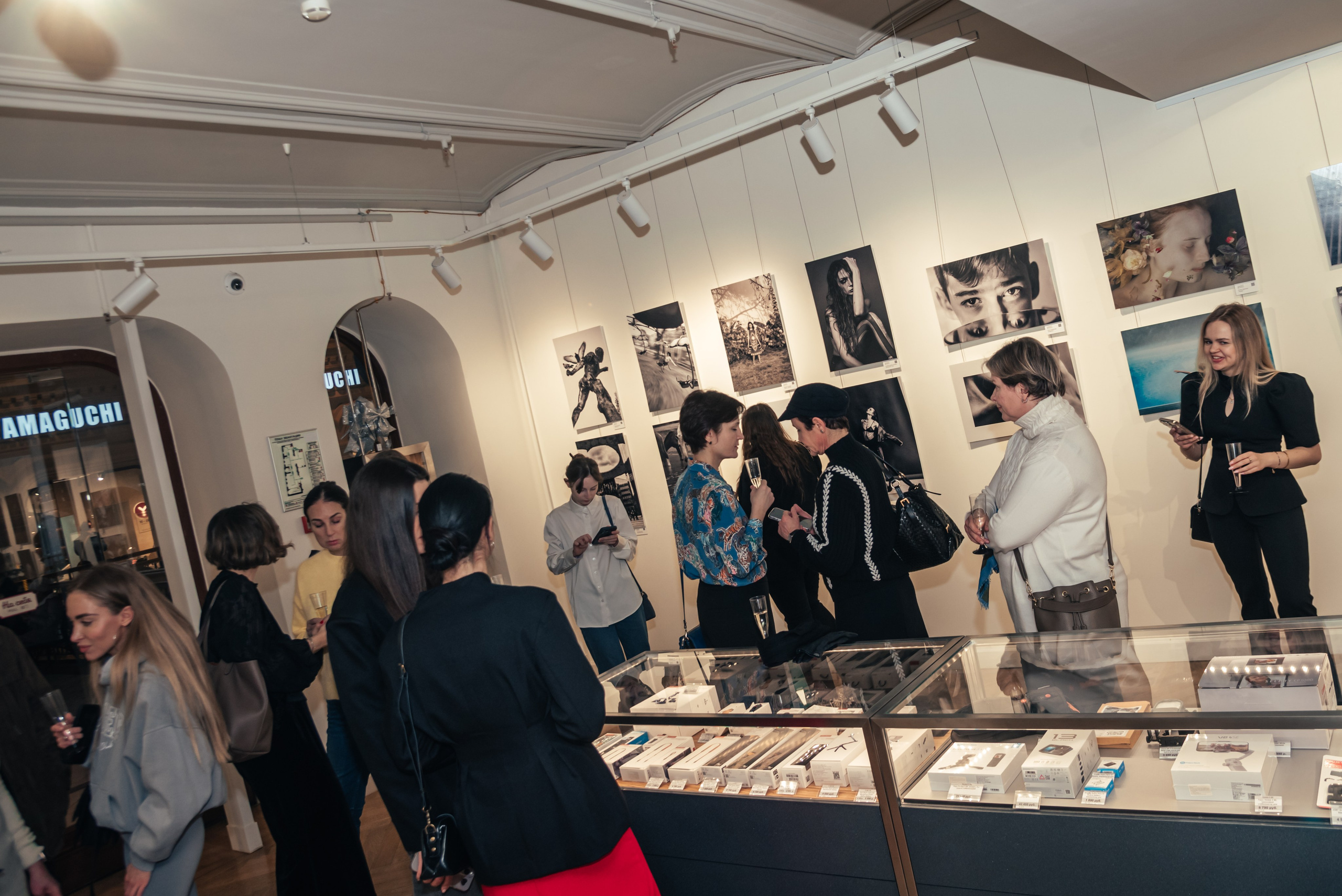 ГУМ. МОСКВА «Искусство XXI века» Глава 3. ARTEXPOPHOTO