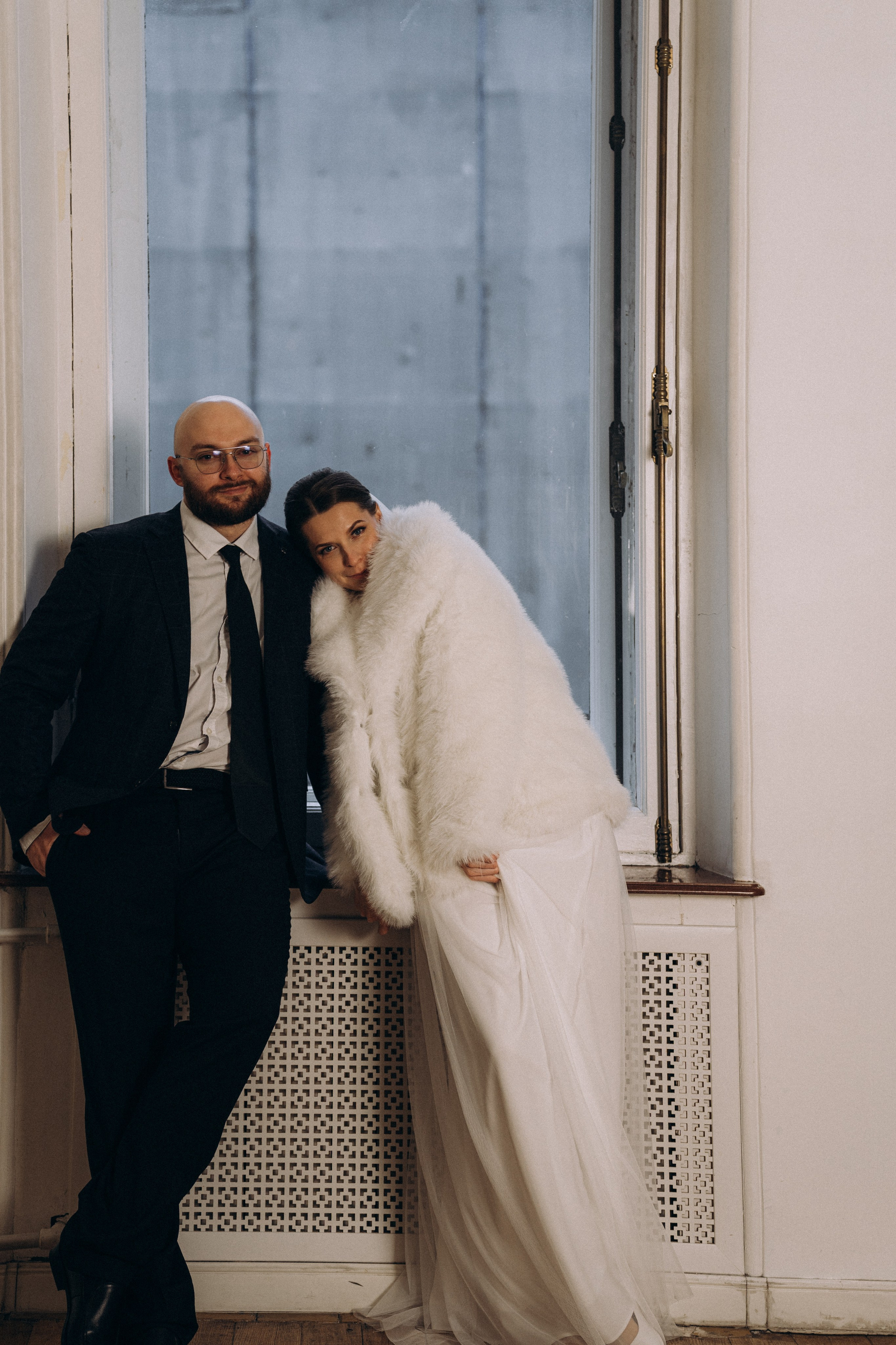 СВАДЕБНАЯ СЬЕМКА ВО ВТОРОМ ДВОРЦЕ (ДЕКАБРЬ) ТАКЖЕ СЬЕМКА В СТУДИИ НА ЧЕРНЫШЕВСКОЙ. Профессиональный фотограф, Санкт-Петербург — Виктория Богомолова