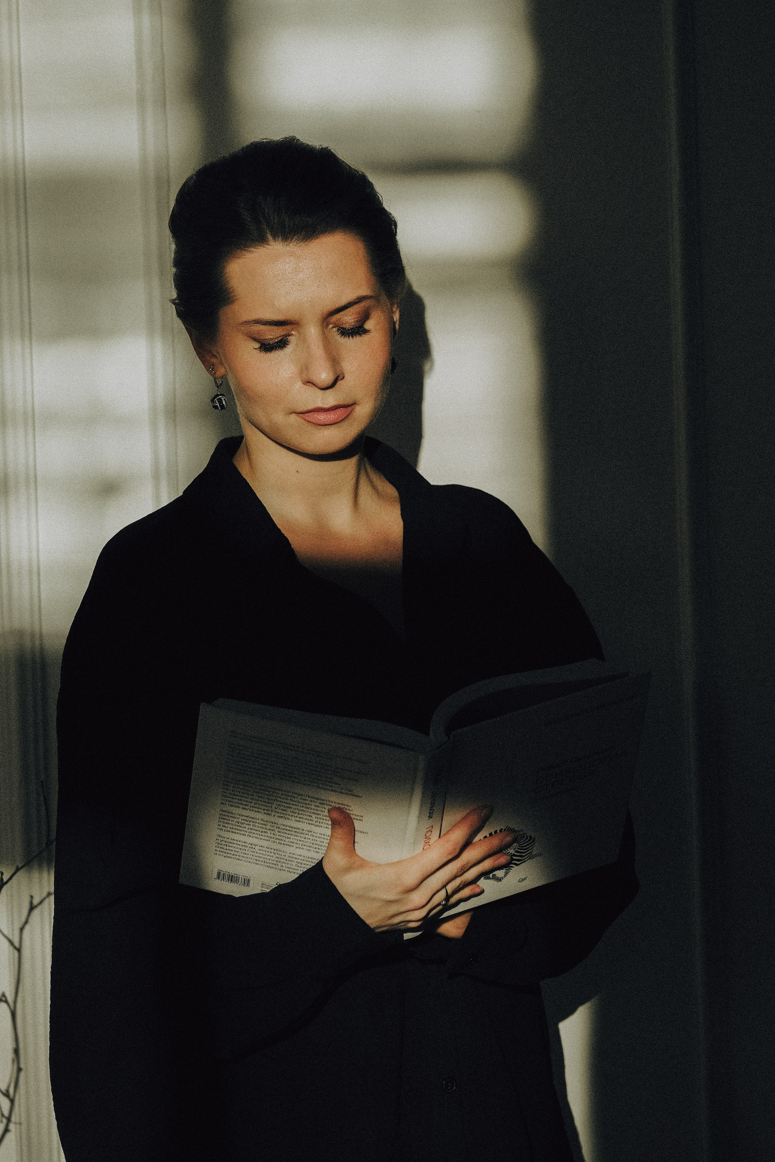 ФОТОСЕСИИЯ В СТУДИИ ДЛЯ ДЕВУШКИ ПСИХОЛОГА. Профессиональный фотограф, Санкт-Петербург — Виктория Богомолова