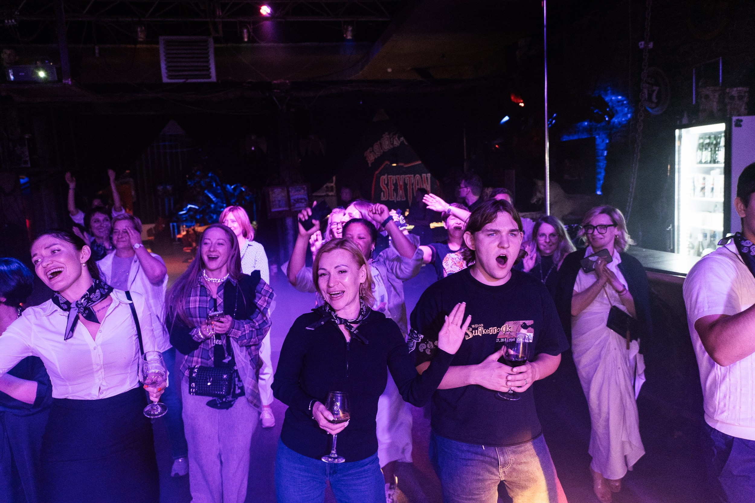 BOMBERG. Фотосъёмка, видеосъемка массовых мероприятий, reels