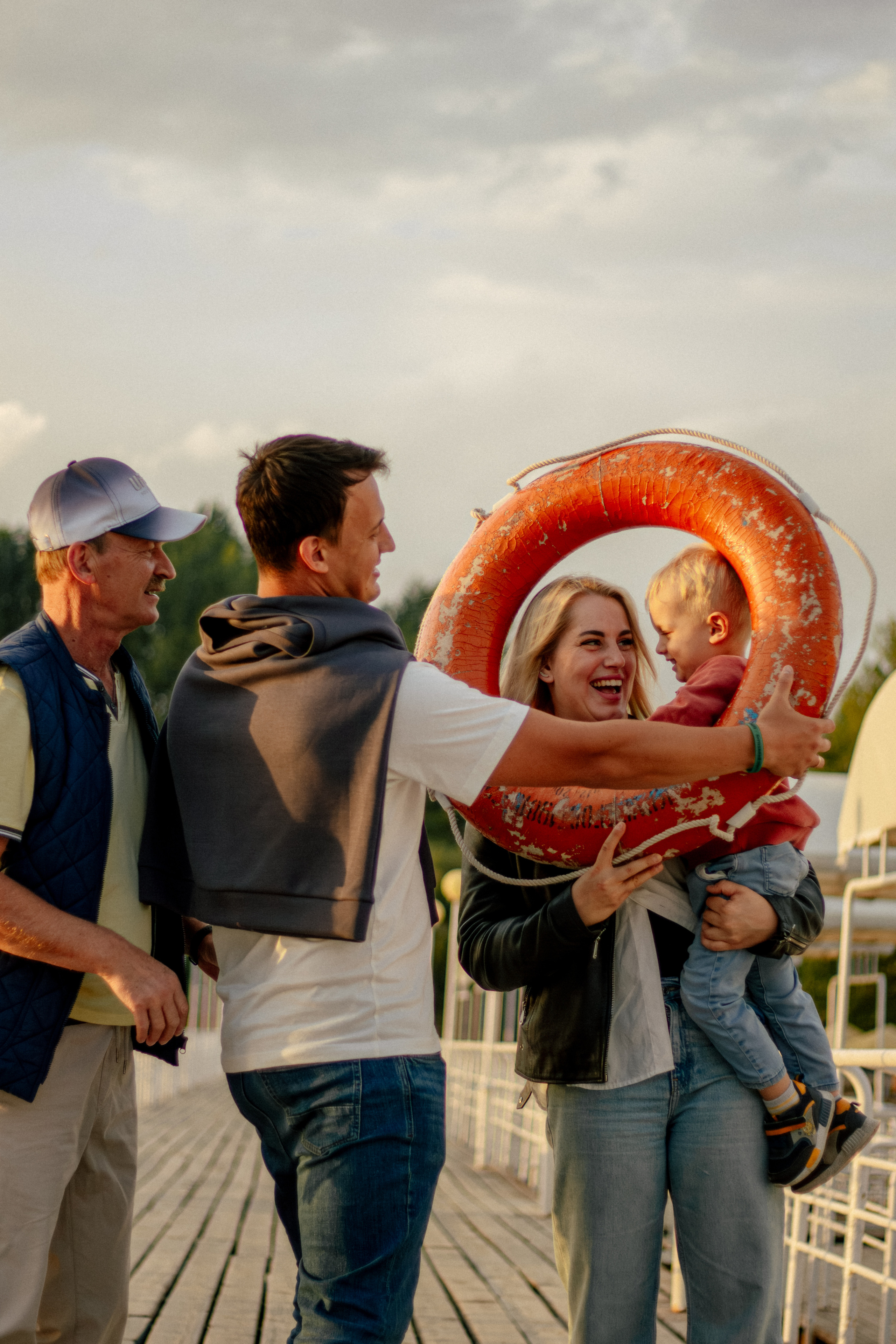 Семья.Иссык-Куль. Natalya Bondareva Photographу