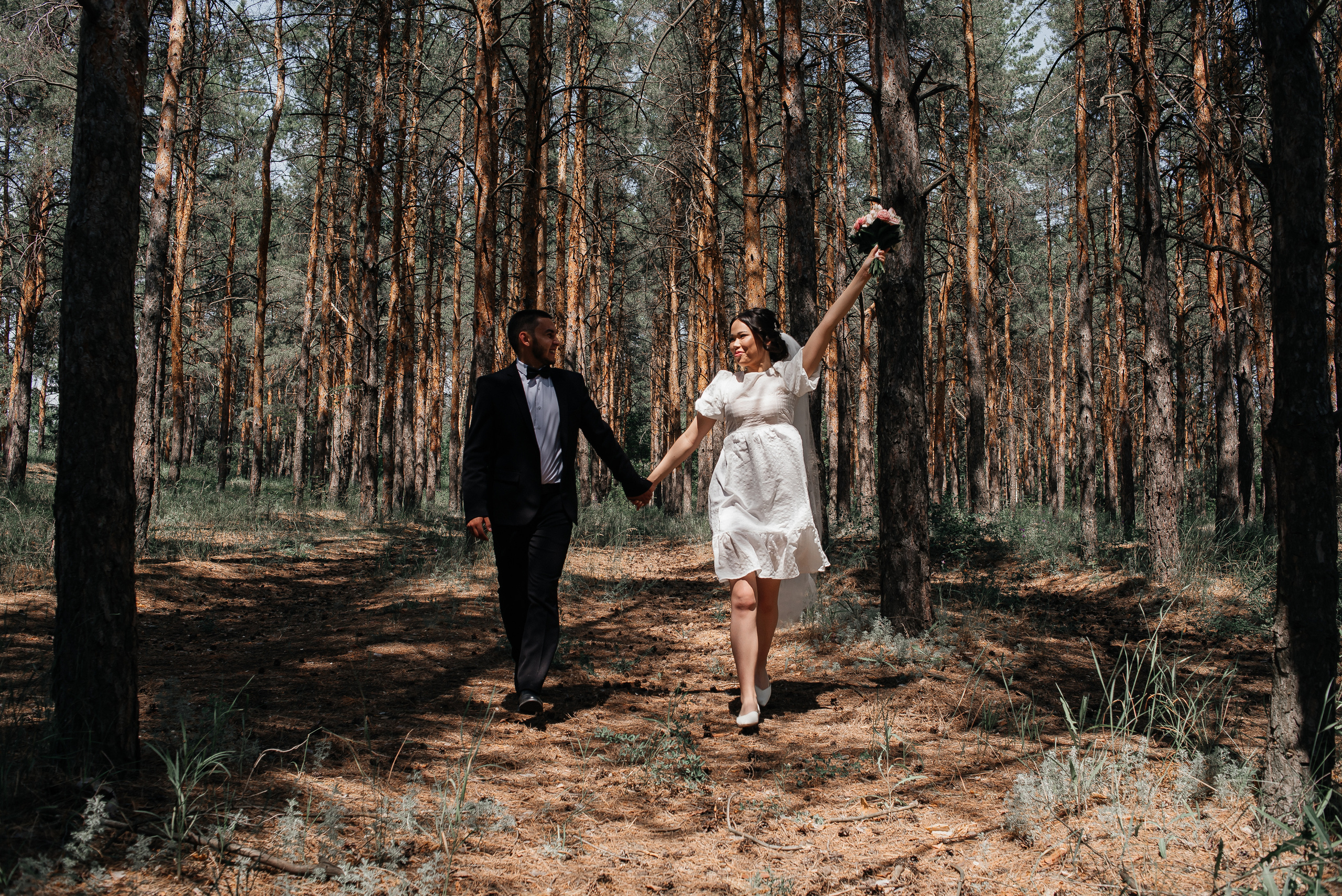 Александр и Ильмира. Свадебные фотограф и видеограф в Саратове